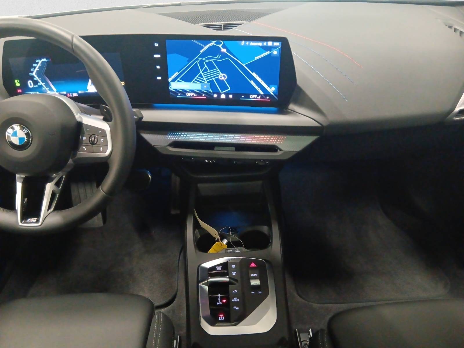 BMW - SERIE 1 F70 - #844534 - 11