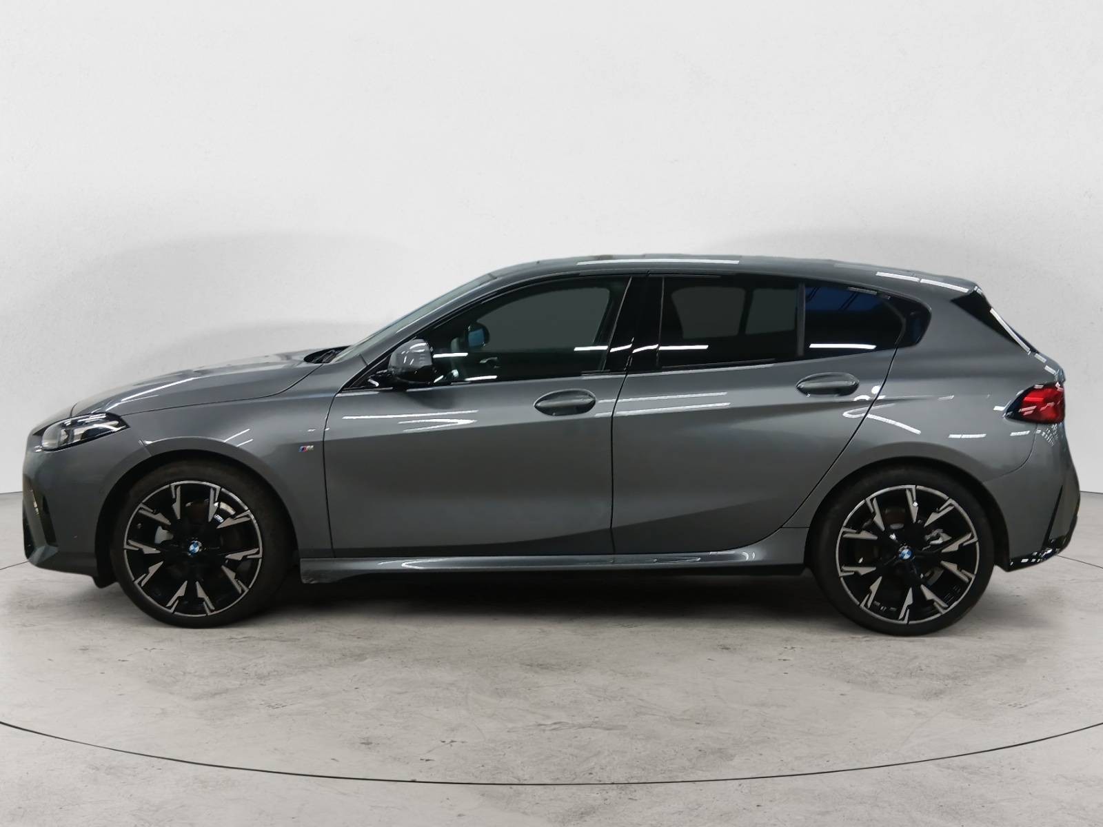 BMW - SERIE 1 F70 - #844534 - 16