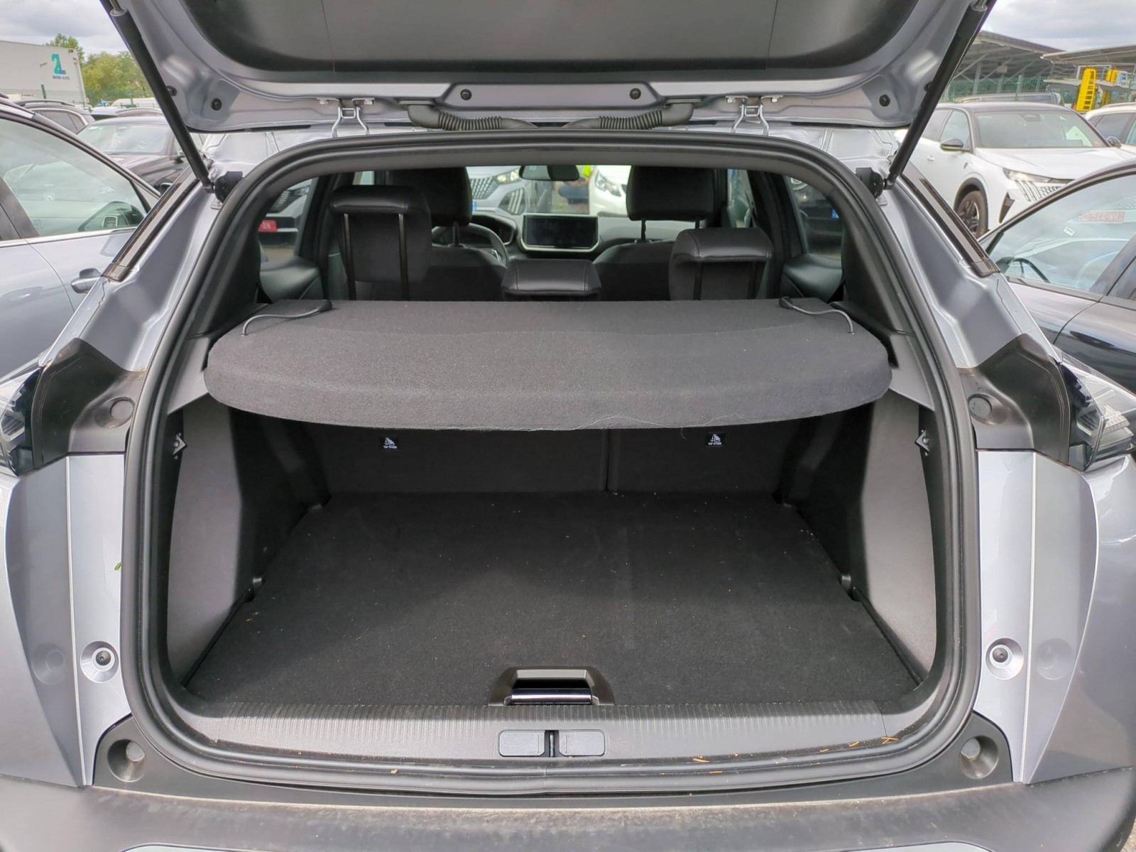 PEUGEOT - 2008 - #851338 - 5