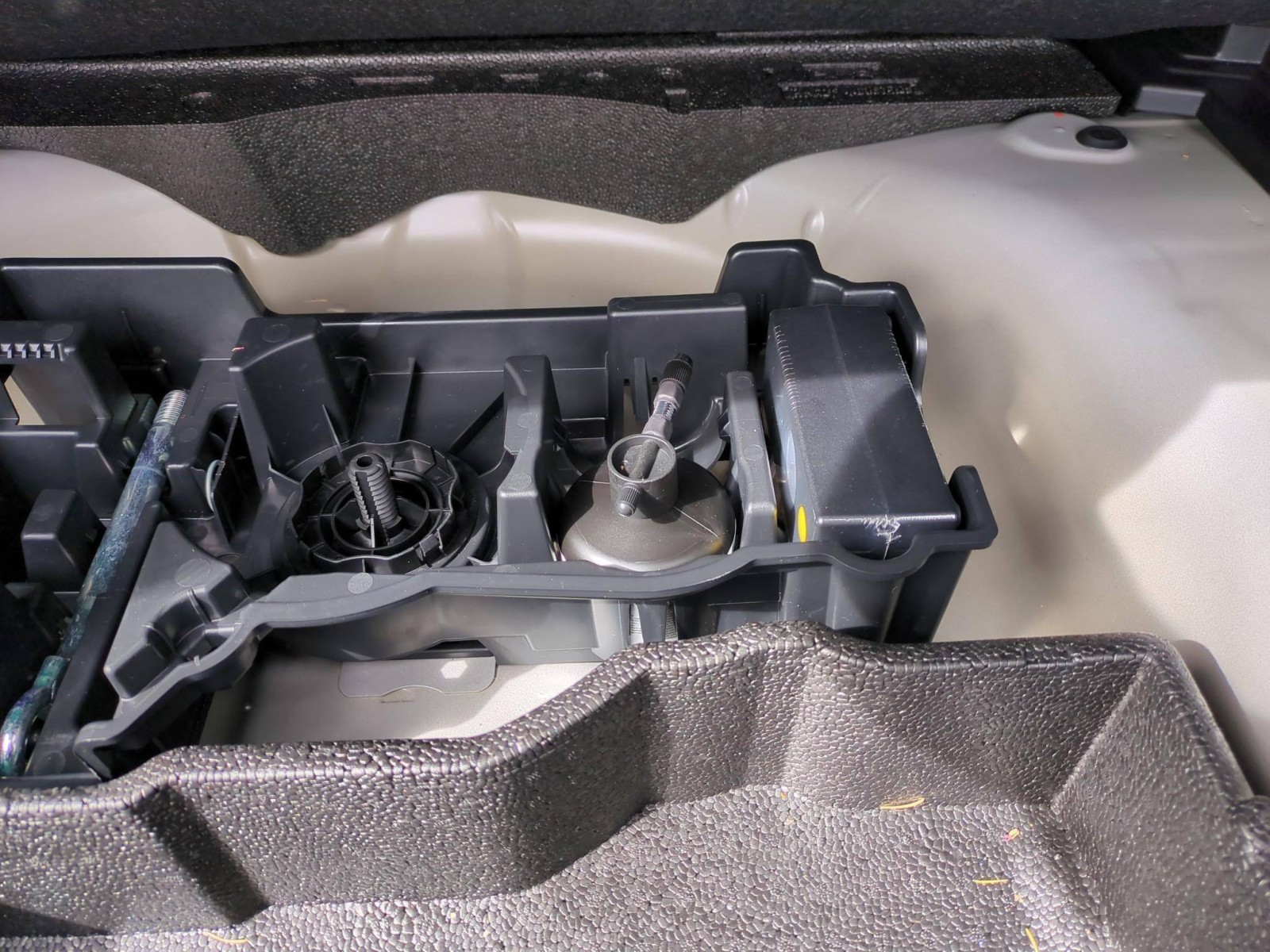 PEUGEOT - 2008 - #851338 - 6