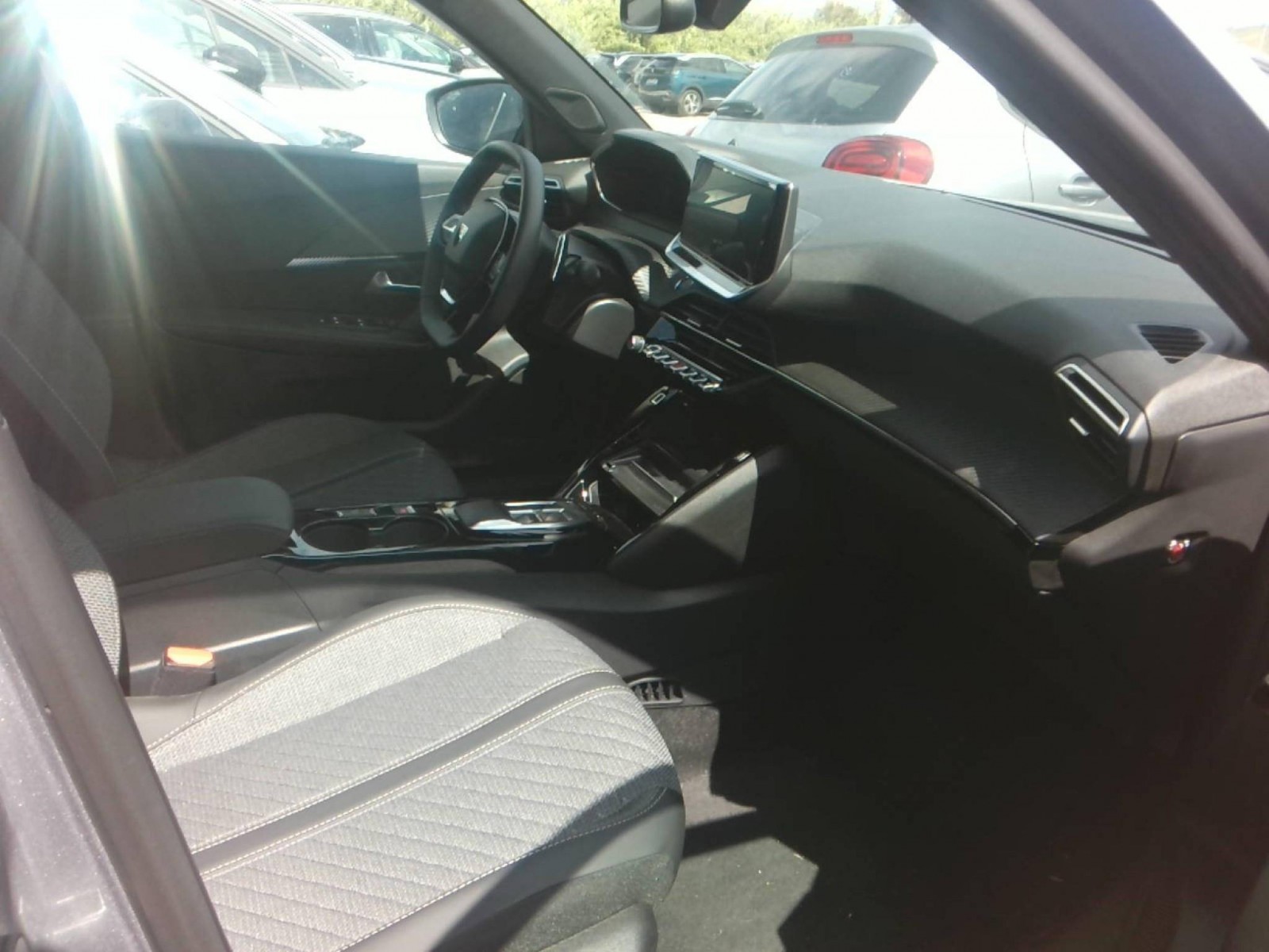 PEUGEOT - 2008 - #851339 - 2