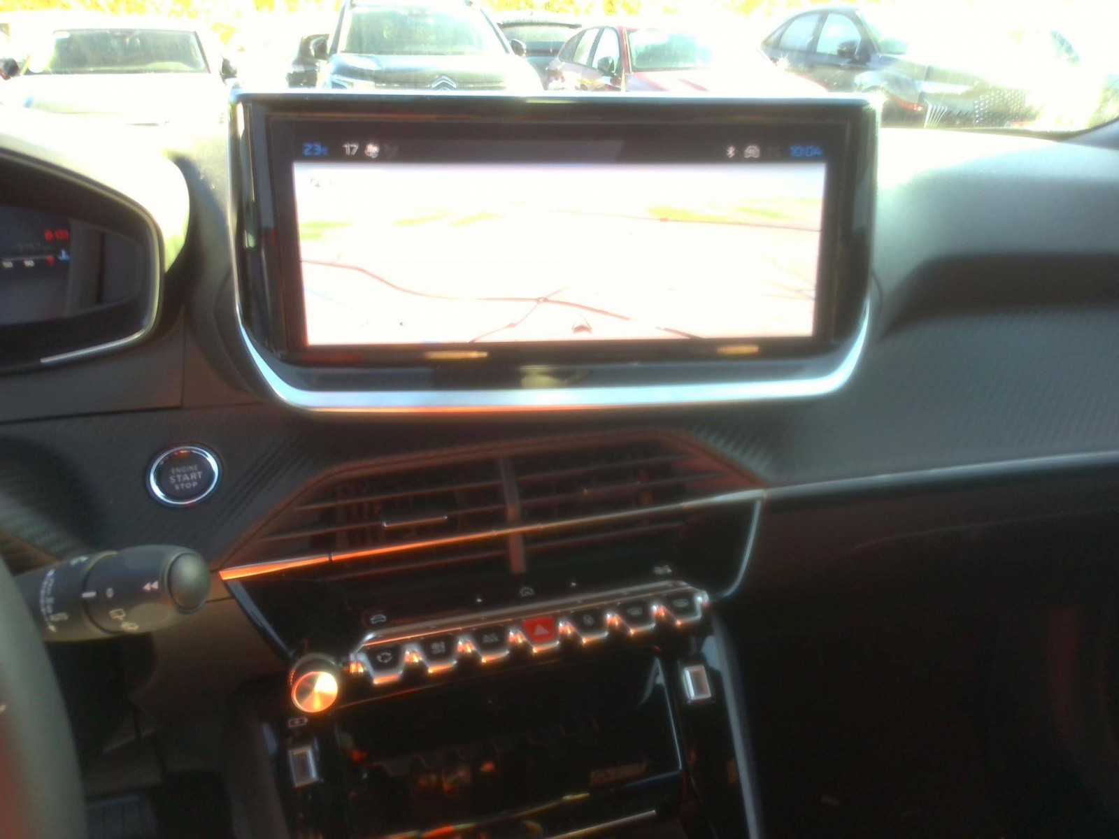 PEUGEOT - 2008 - #851340 - 3