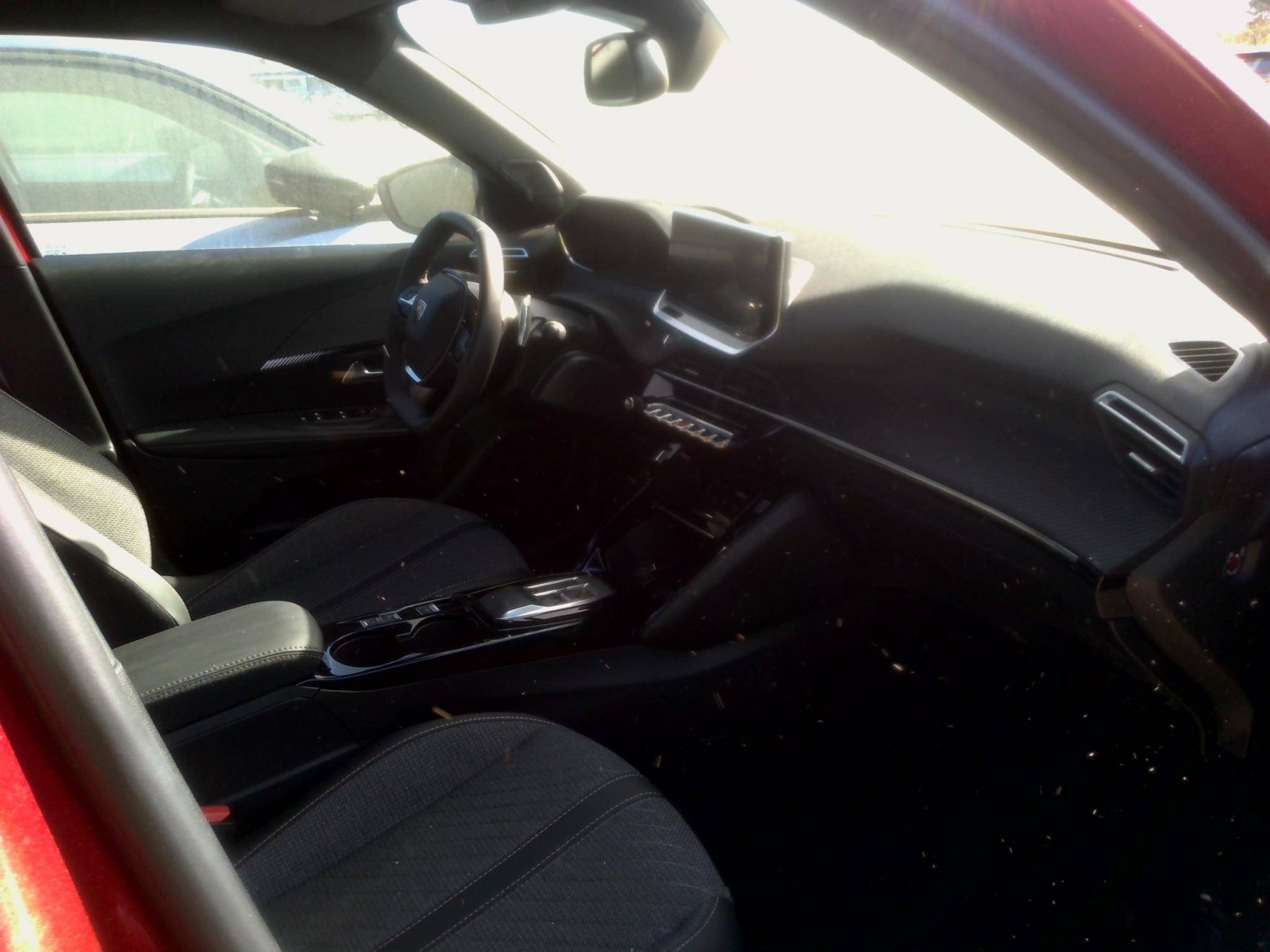 PEUGEOT - 2008 - #851343 - 2