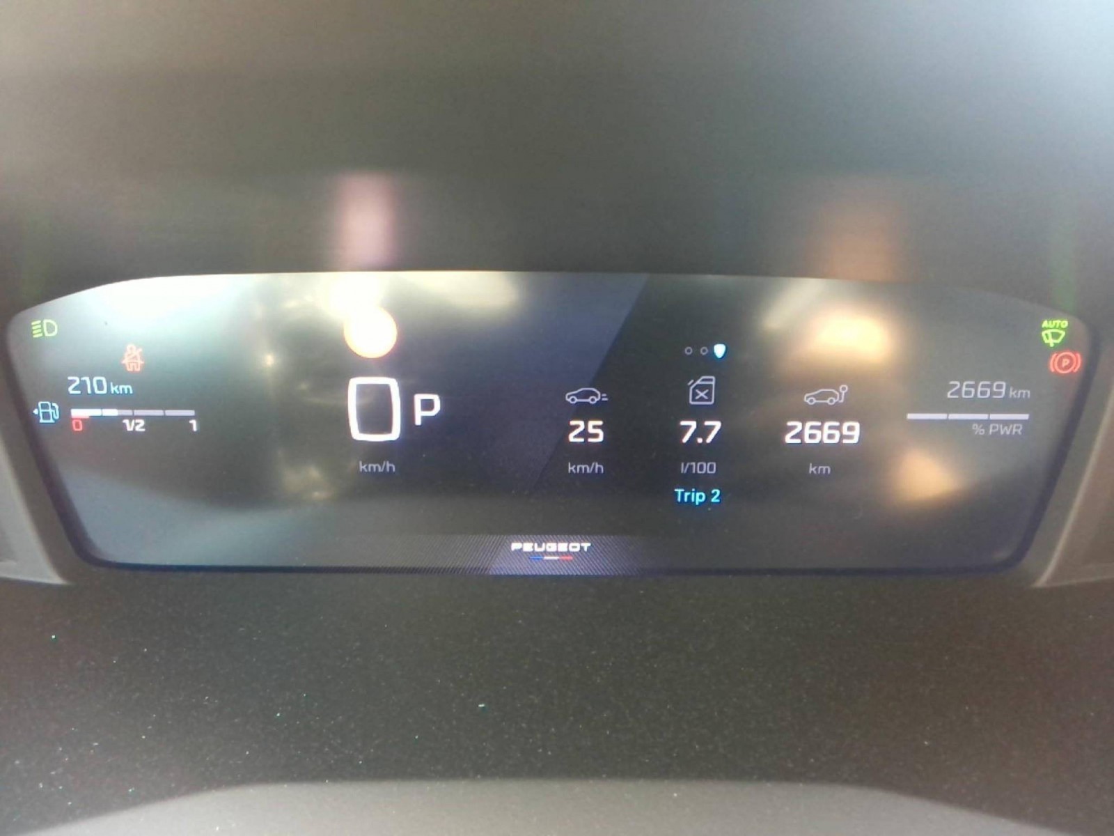 PEUGEOT - 2008 - #851344 - 5