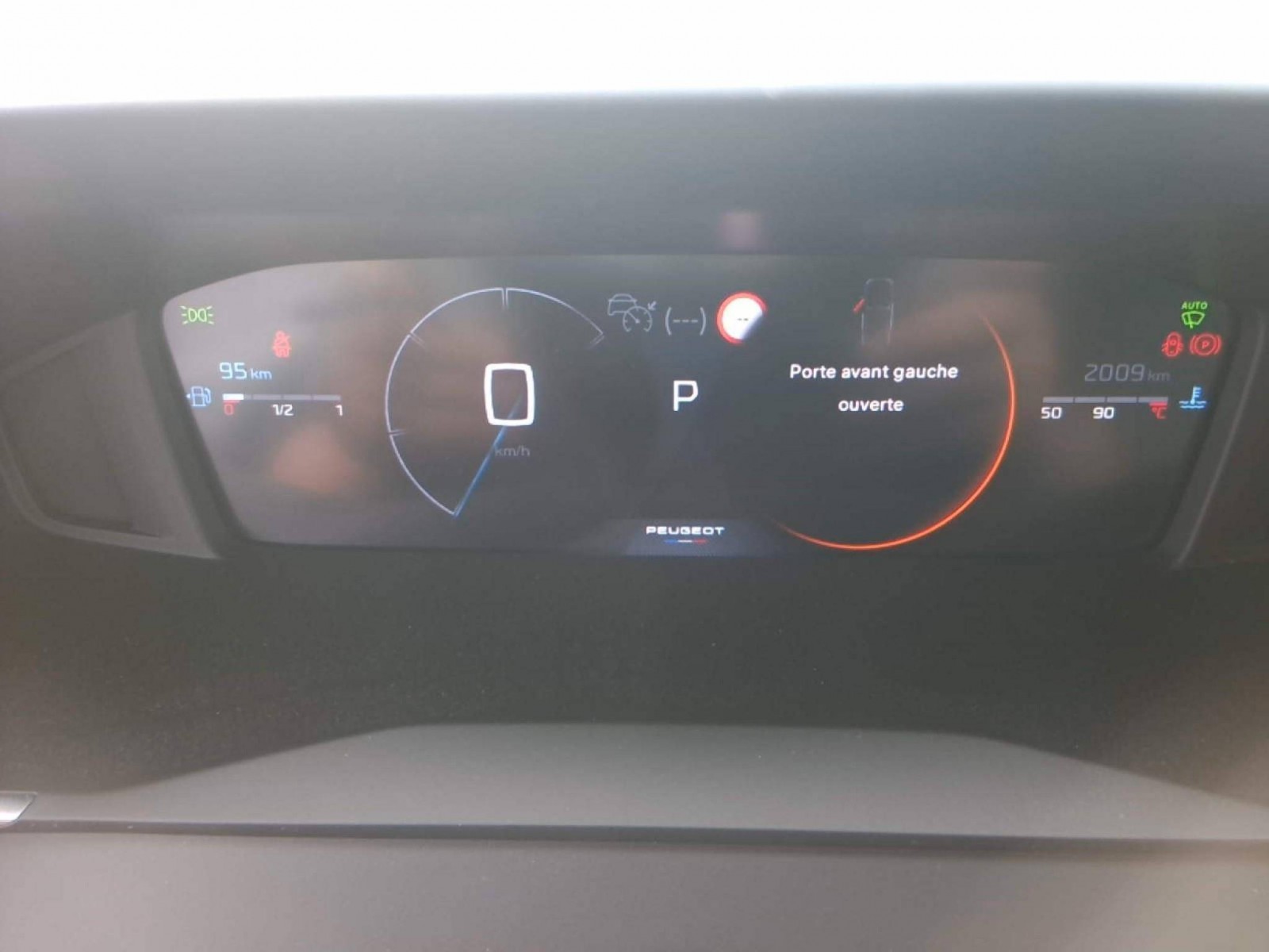 PEUGEOT - 2008 - #851346 - 3