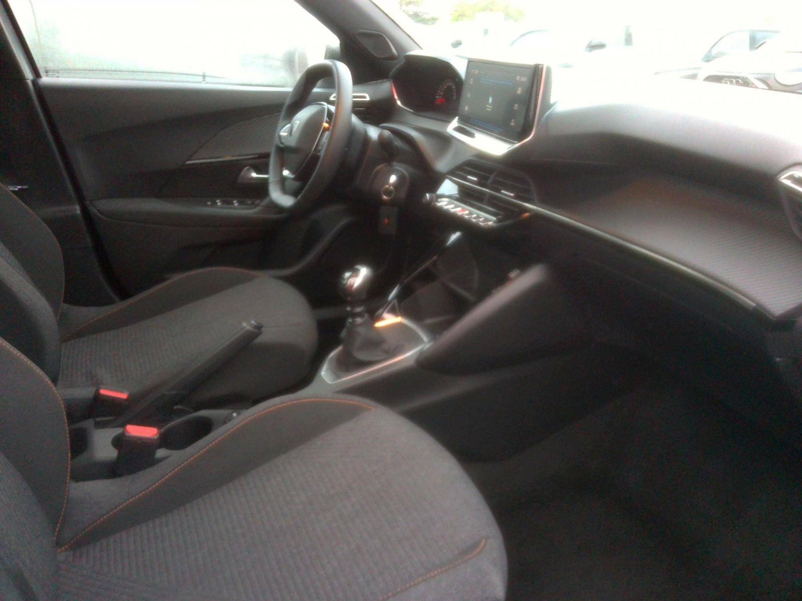 PEUGEOT - 2008 - #851352 - 2