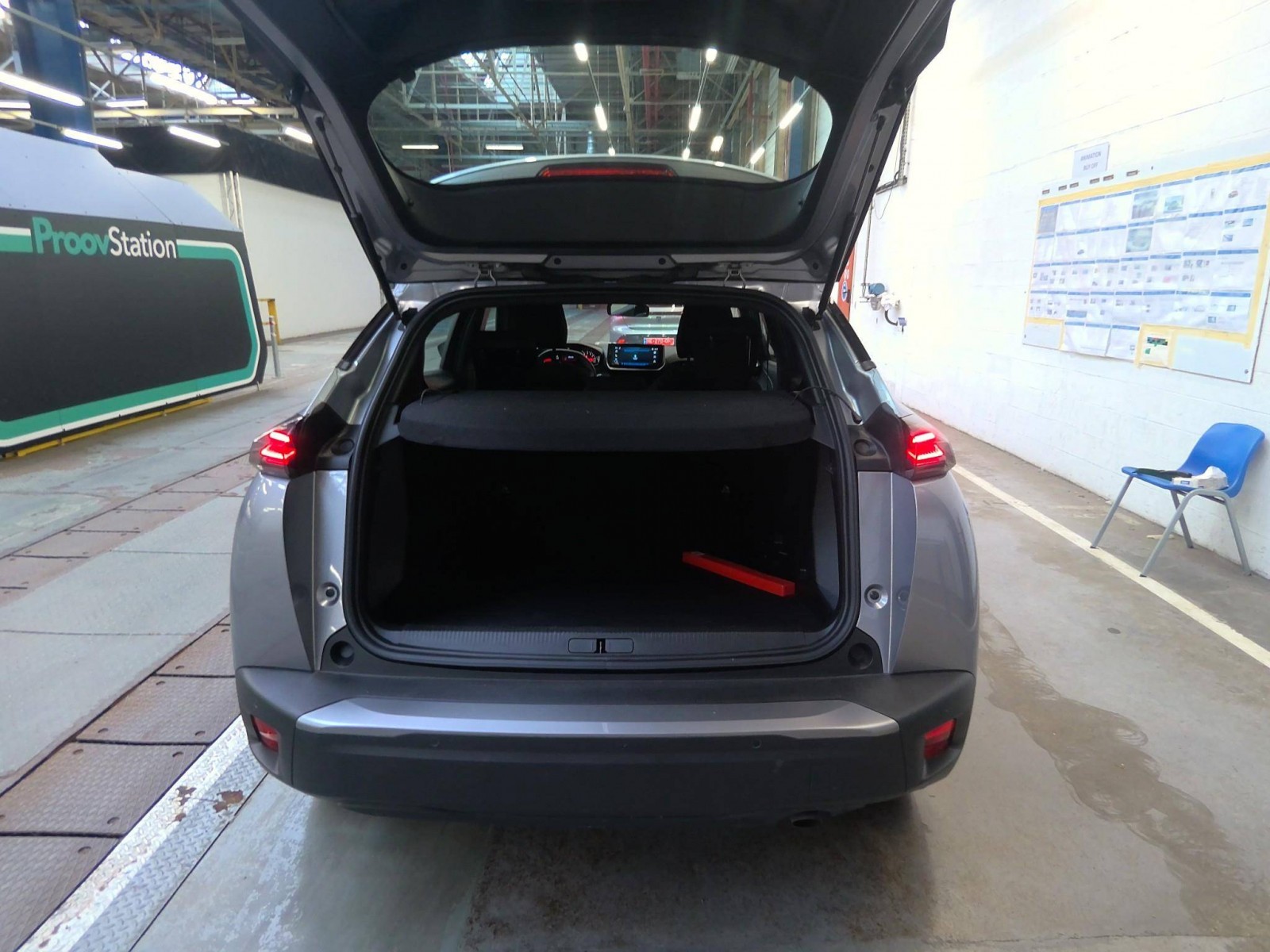 PEUGEOT - 2008 - #851354 - 6