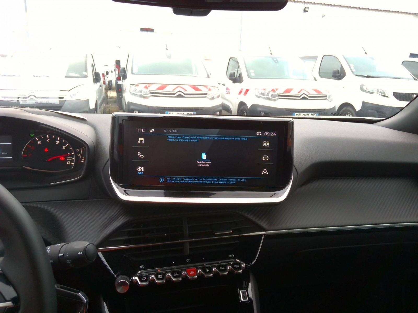 PEUGEOT - 2008 - #851356 - 3