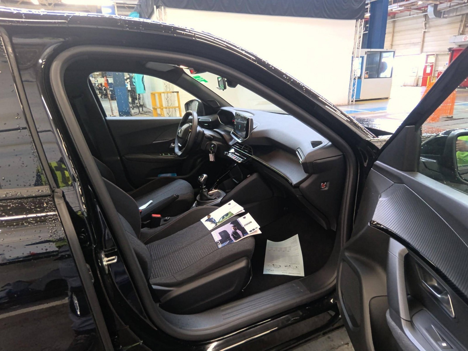 PEUGEOT - 2008 - #851360 - 2