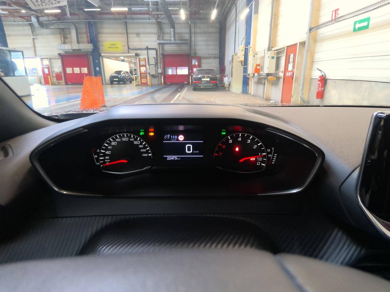 PEUGEOT - 2008 - #851360 - 4