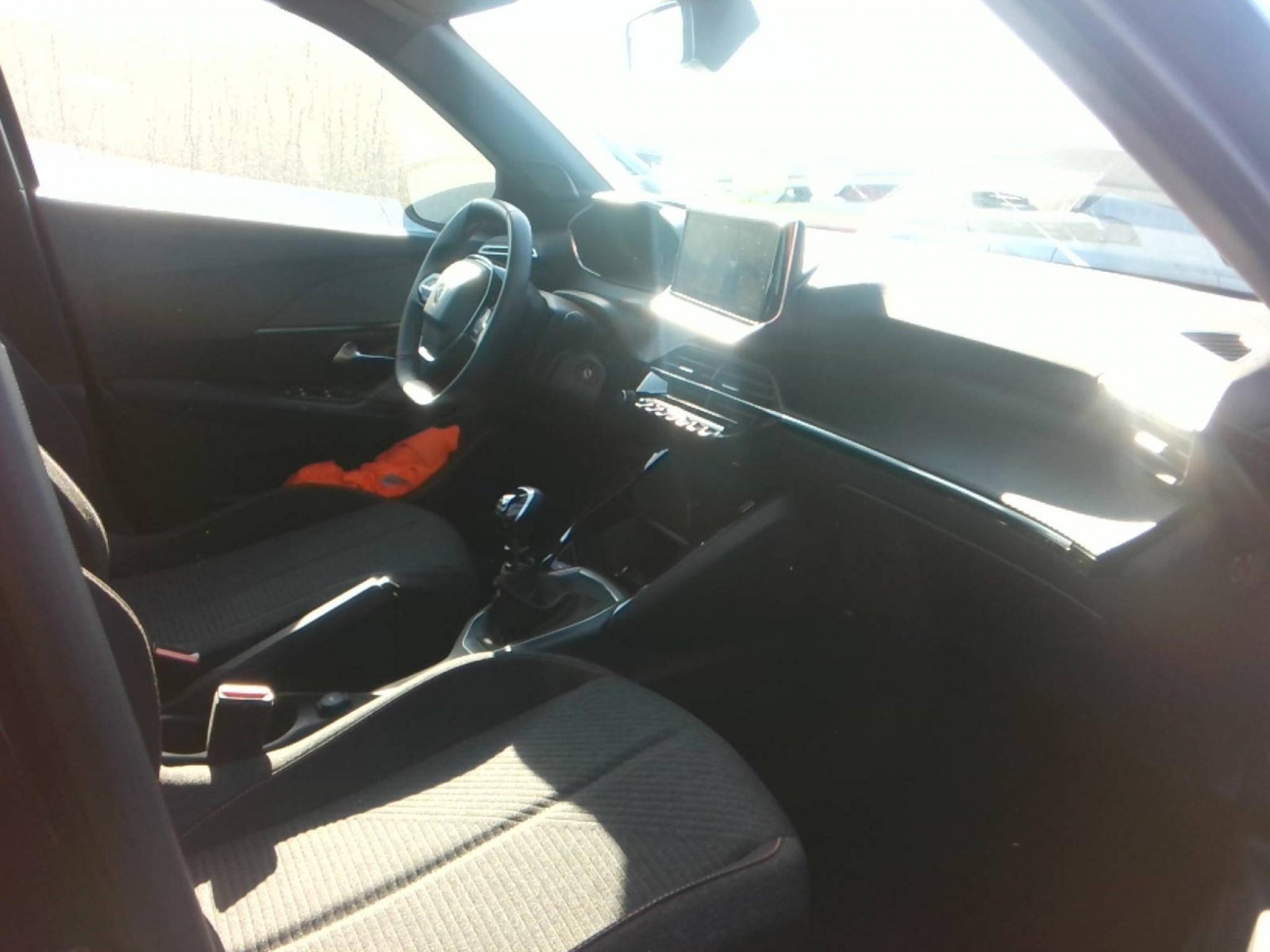 PEUGEOT - 2008 - #851362 - 2