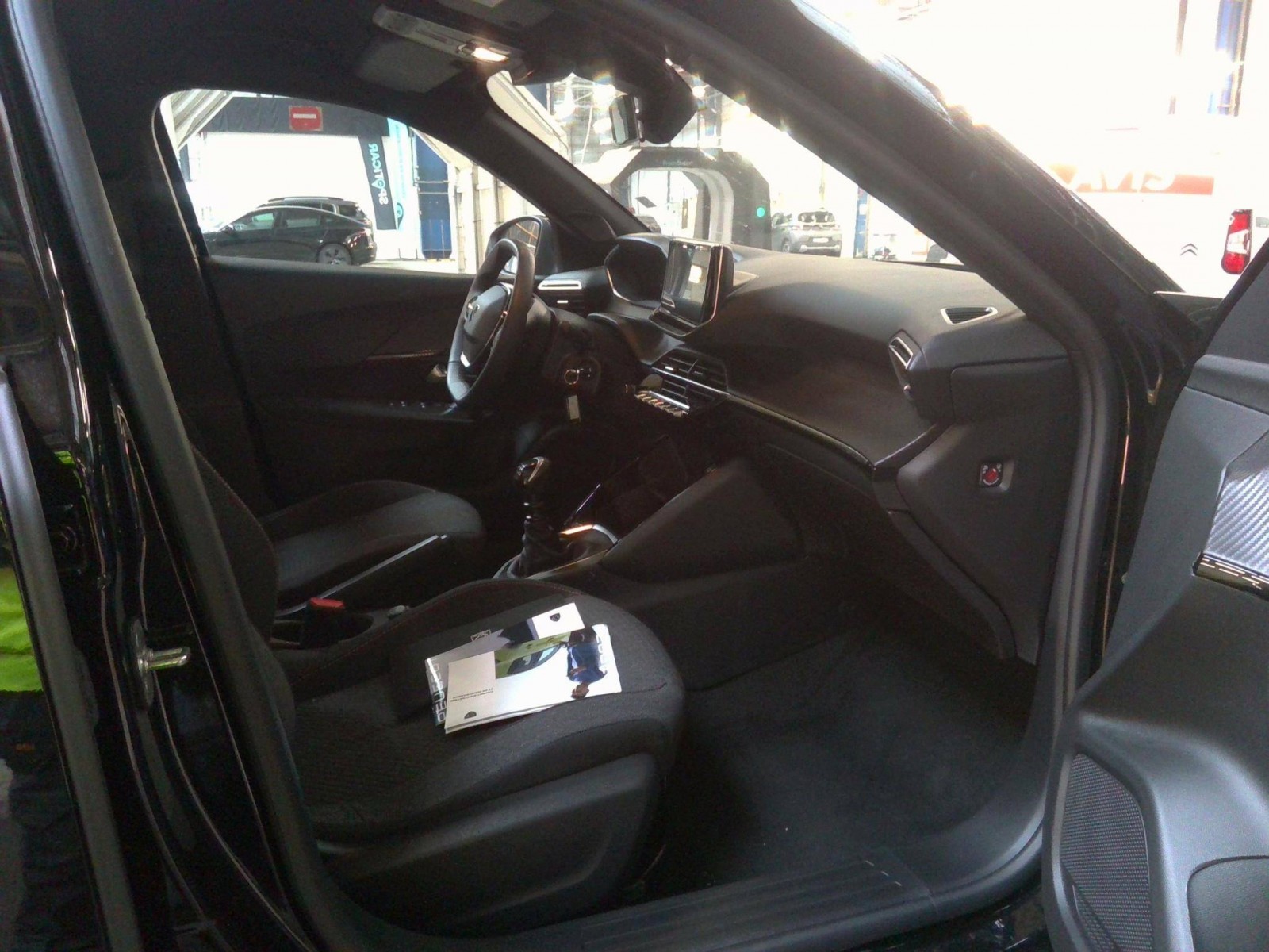 PEUGEOT - 2008 - #851359 - 2