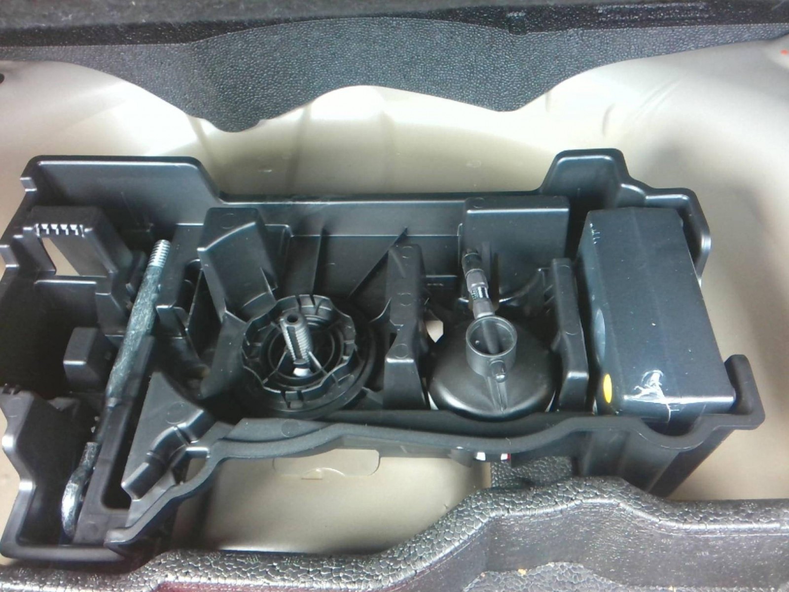 PEUGEOT - 2008 - #851363 - 6