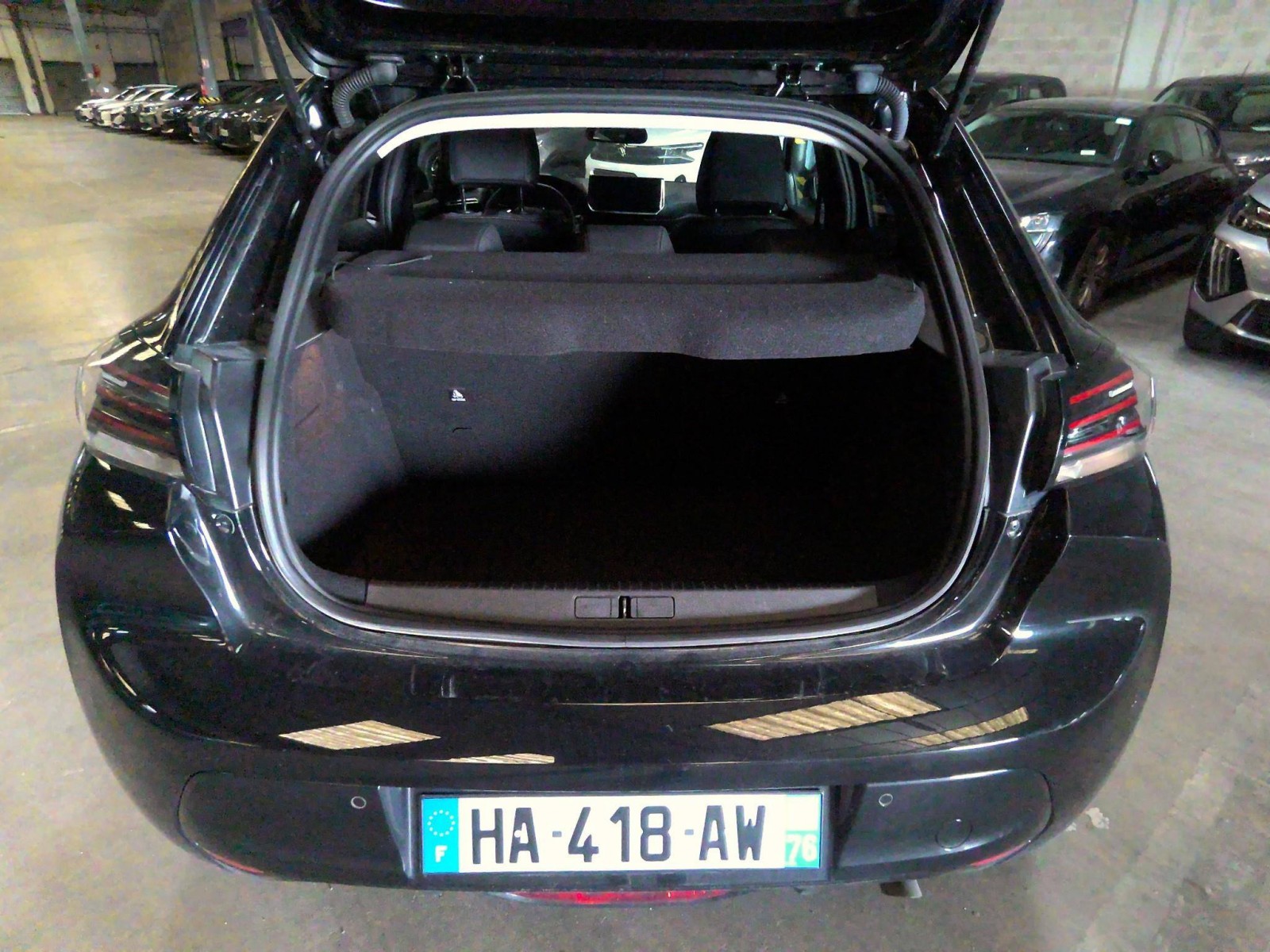 PEUGEOT - 208 - #851378 - 5