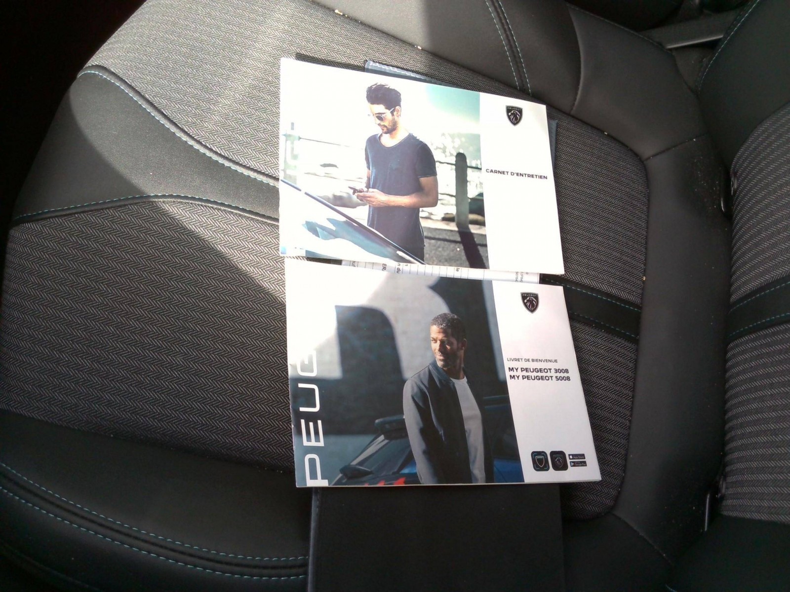 PEUGEOT - 3008 - #851390 - 5