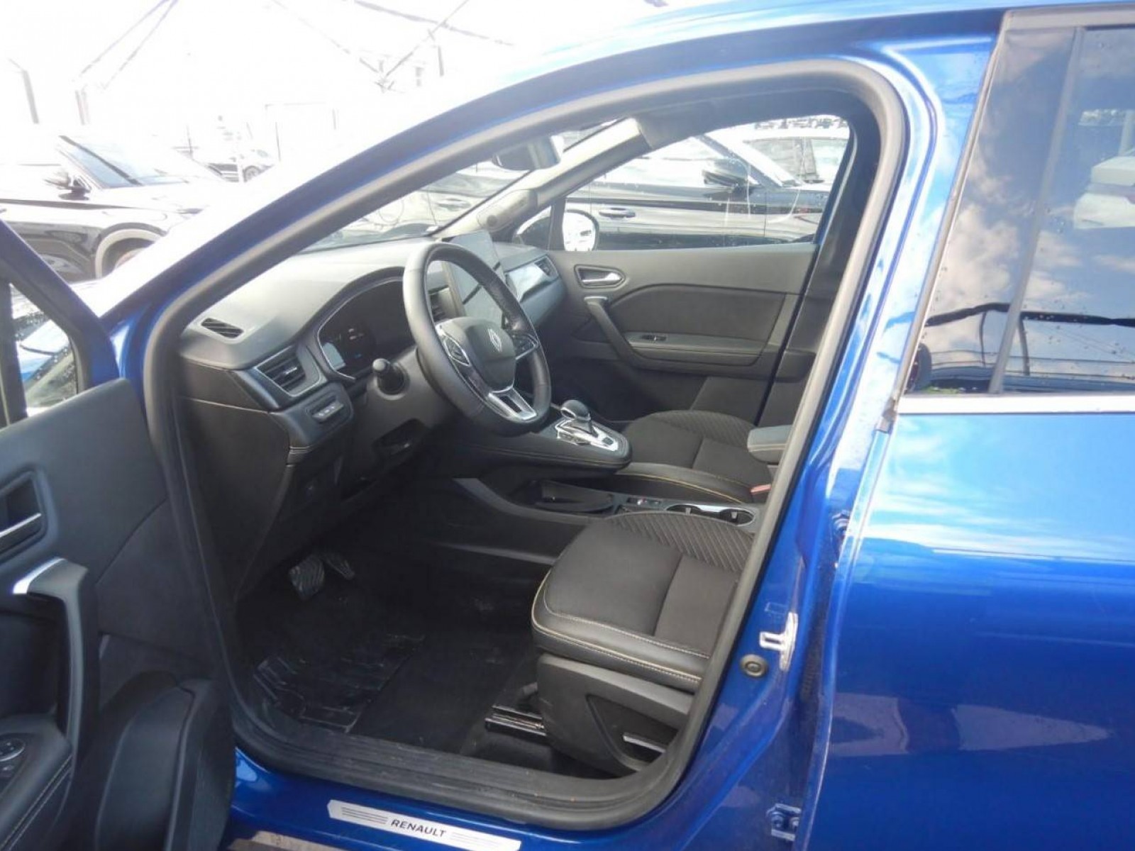 RENAULT - SYMBIOZ - #851581 - 6