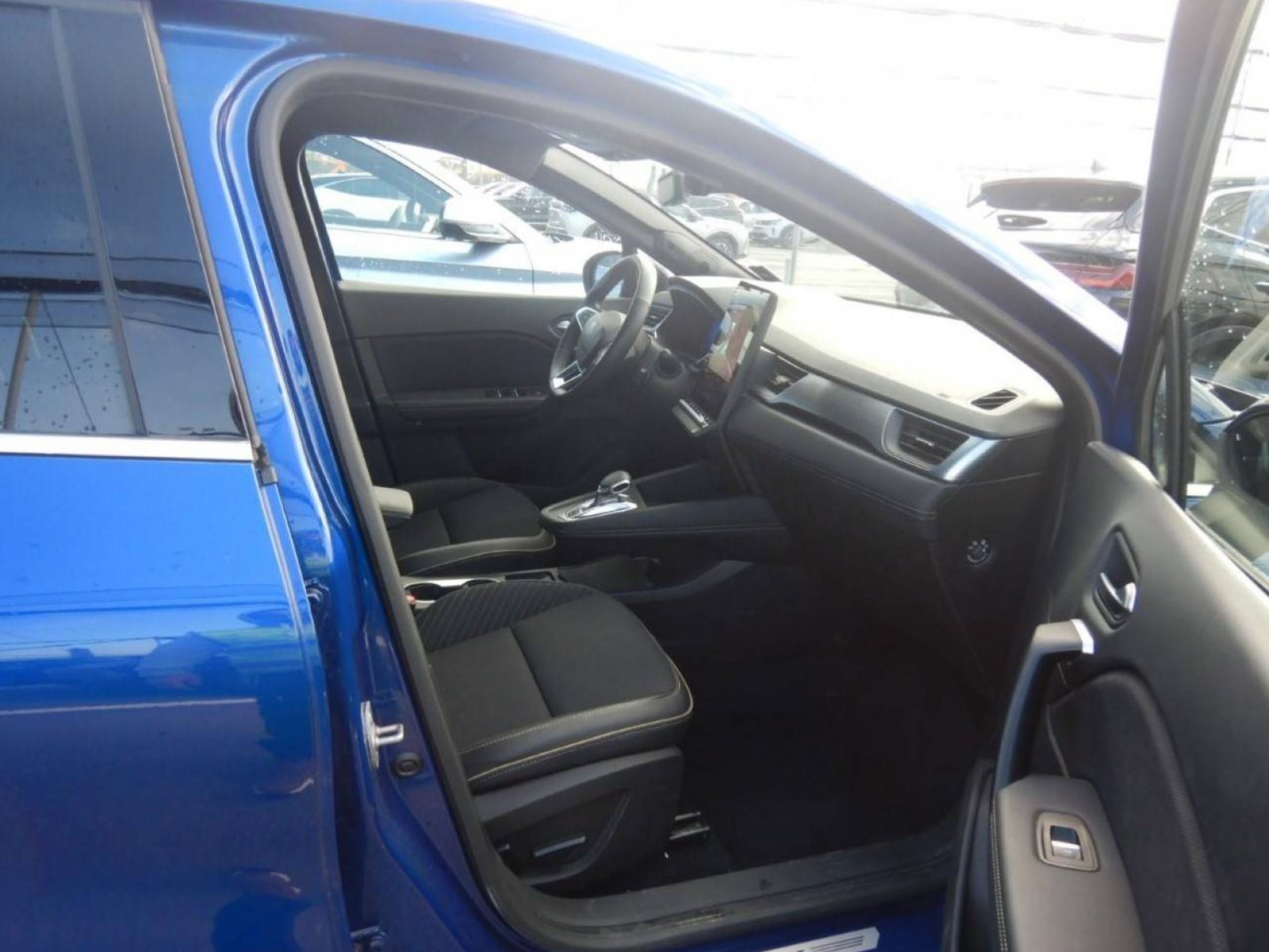 RENAULT - SYMBIOZ - #851584 - 4