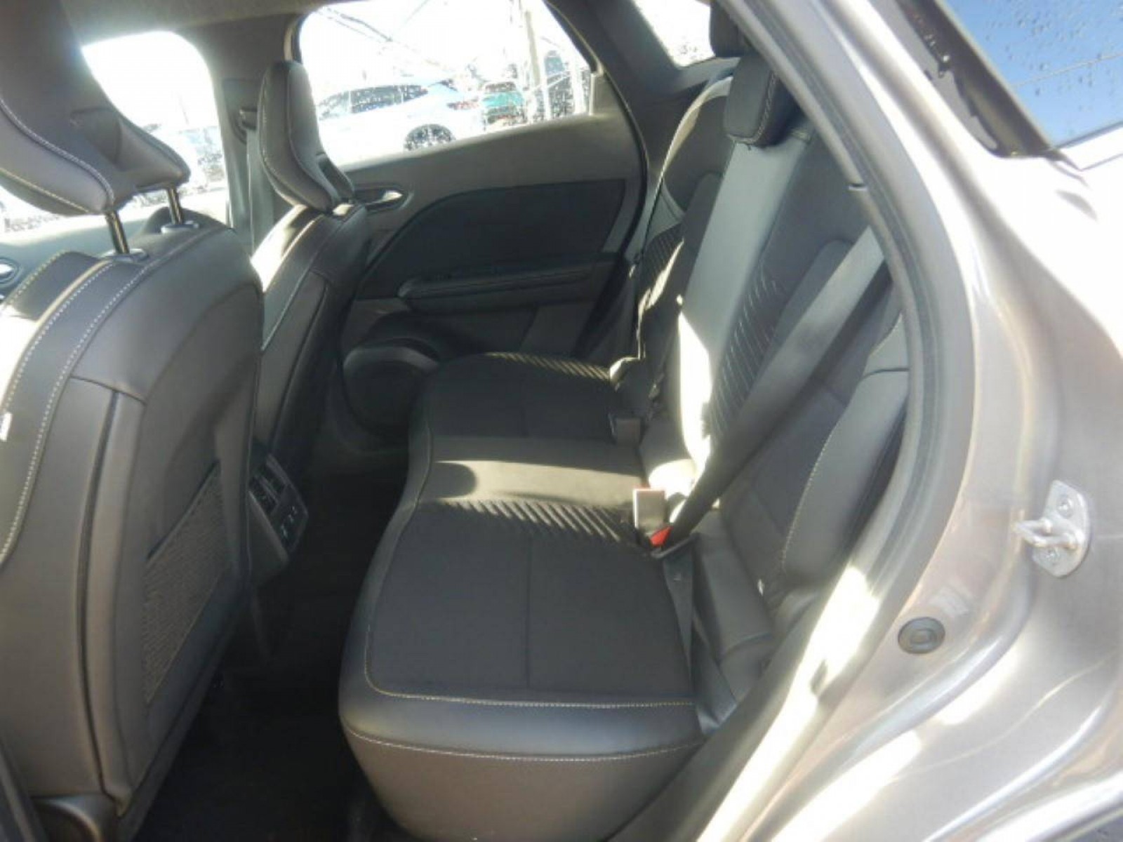 RENAULT - SYMBIOZ - #851588 - 4