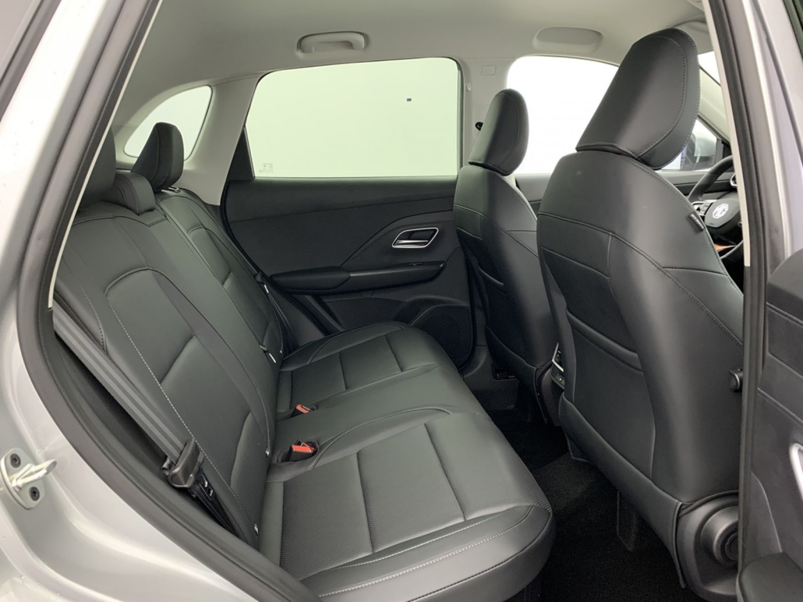 MG - ZS - #850675 - 9