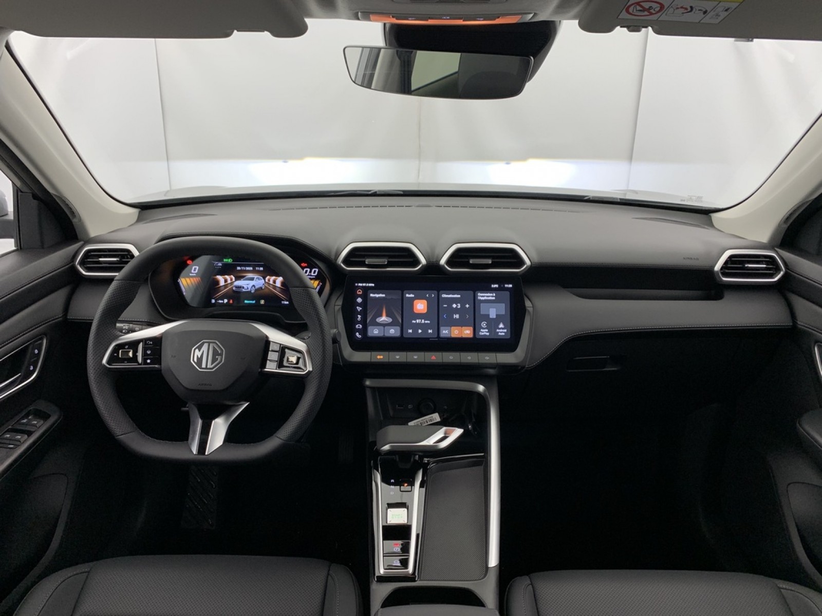 MG - ZS - #850675 - 12