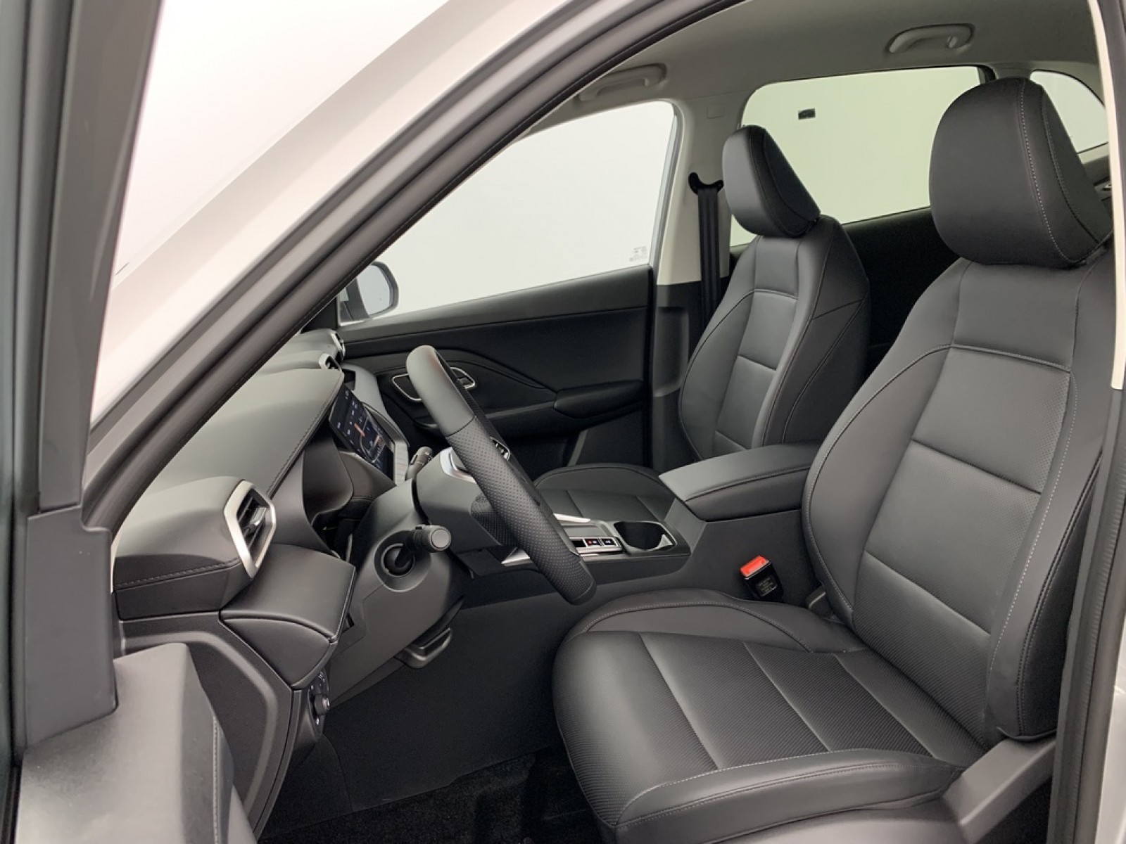 MG - ZS - #850675 - 15