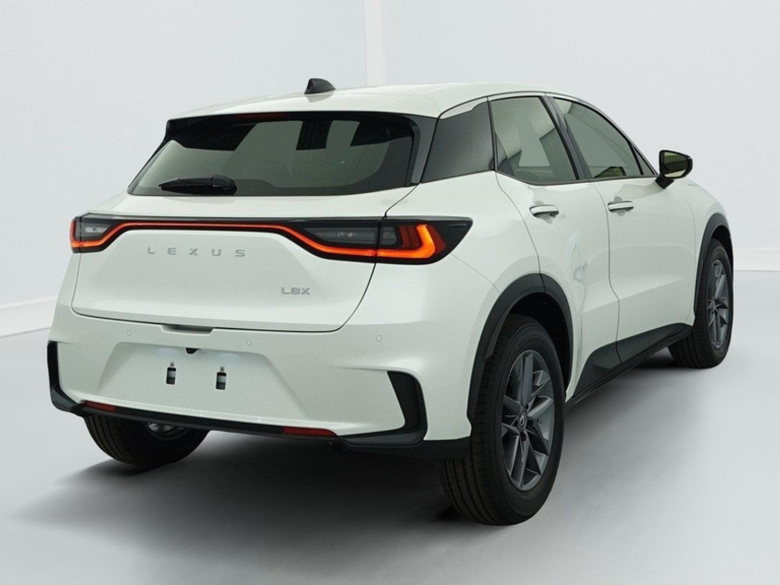 LEXUS - LBX - #850000 - 6