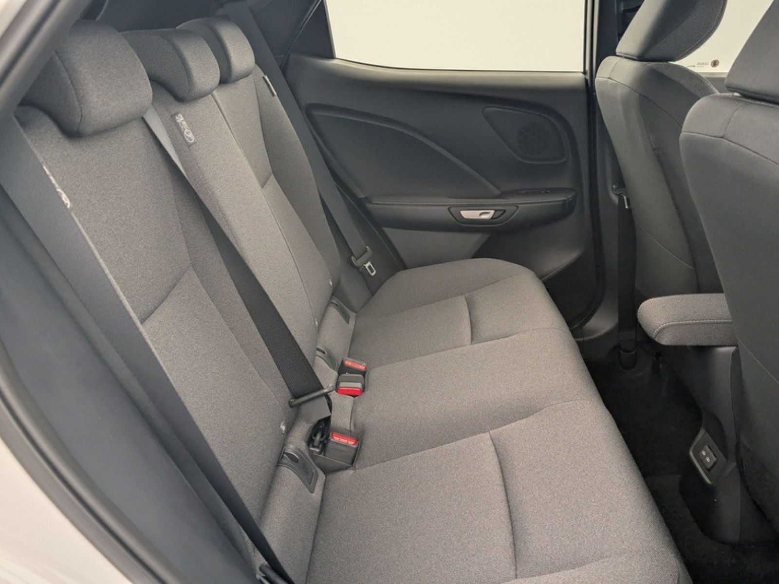 LEXUS - LBX - #850000 - 9