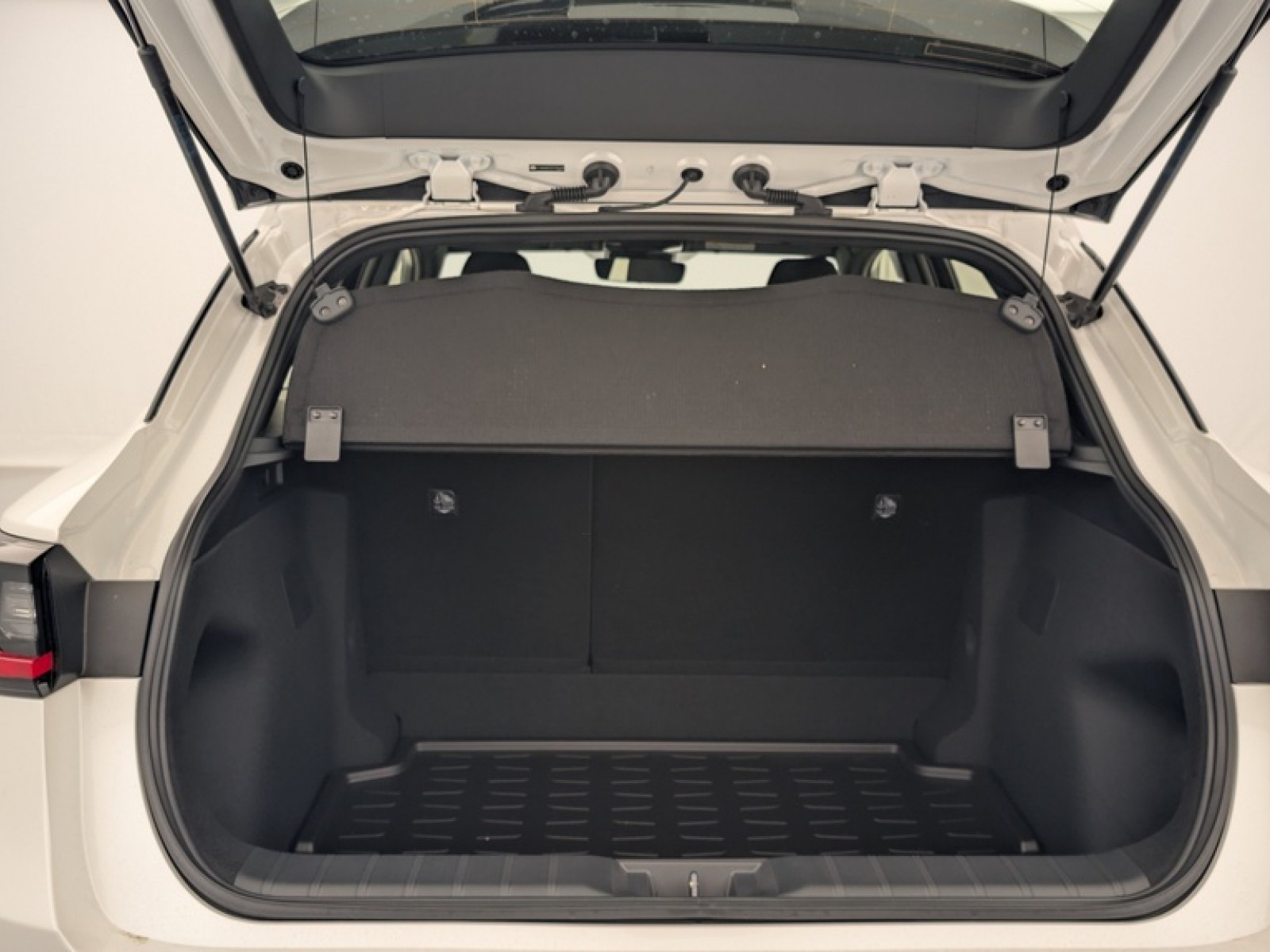 LEXUS - LBX - #850000 - 10