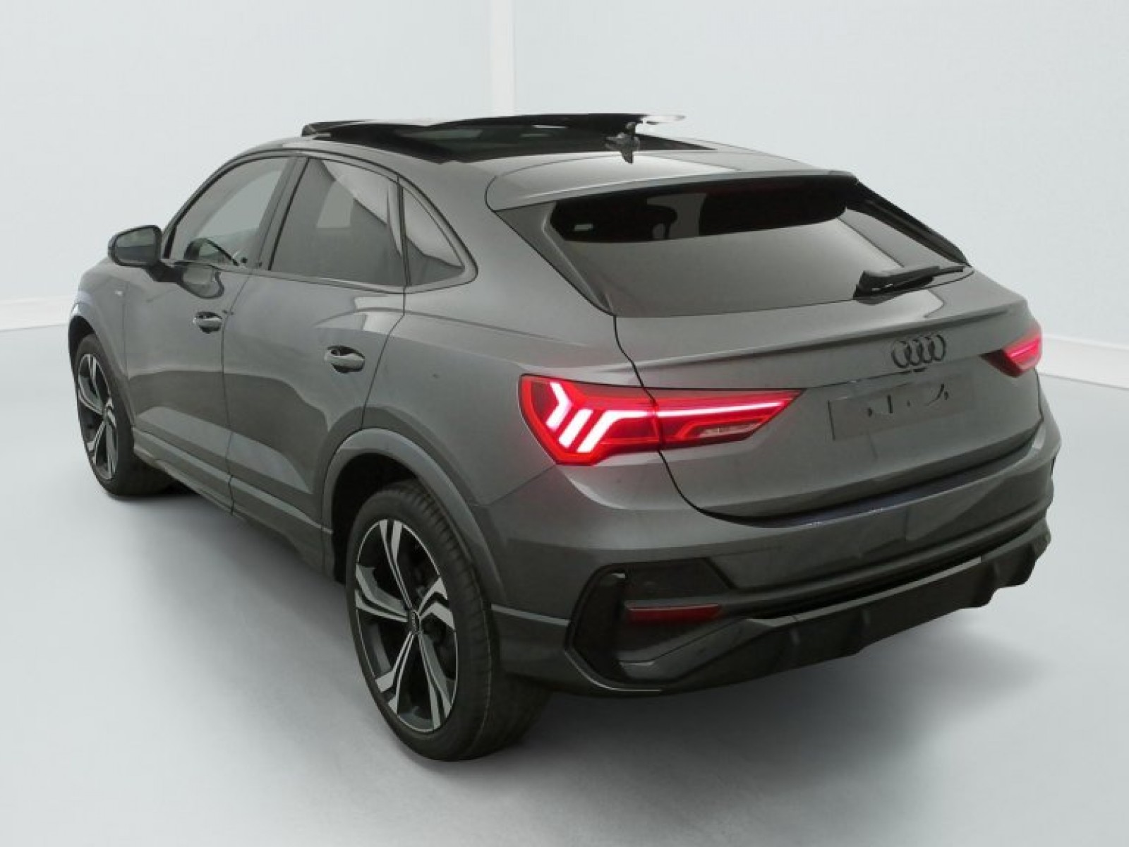 AUDI - Q3 Sportback - #848789 - 5