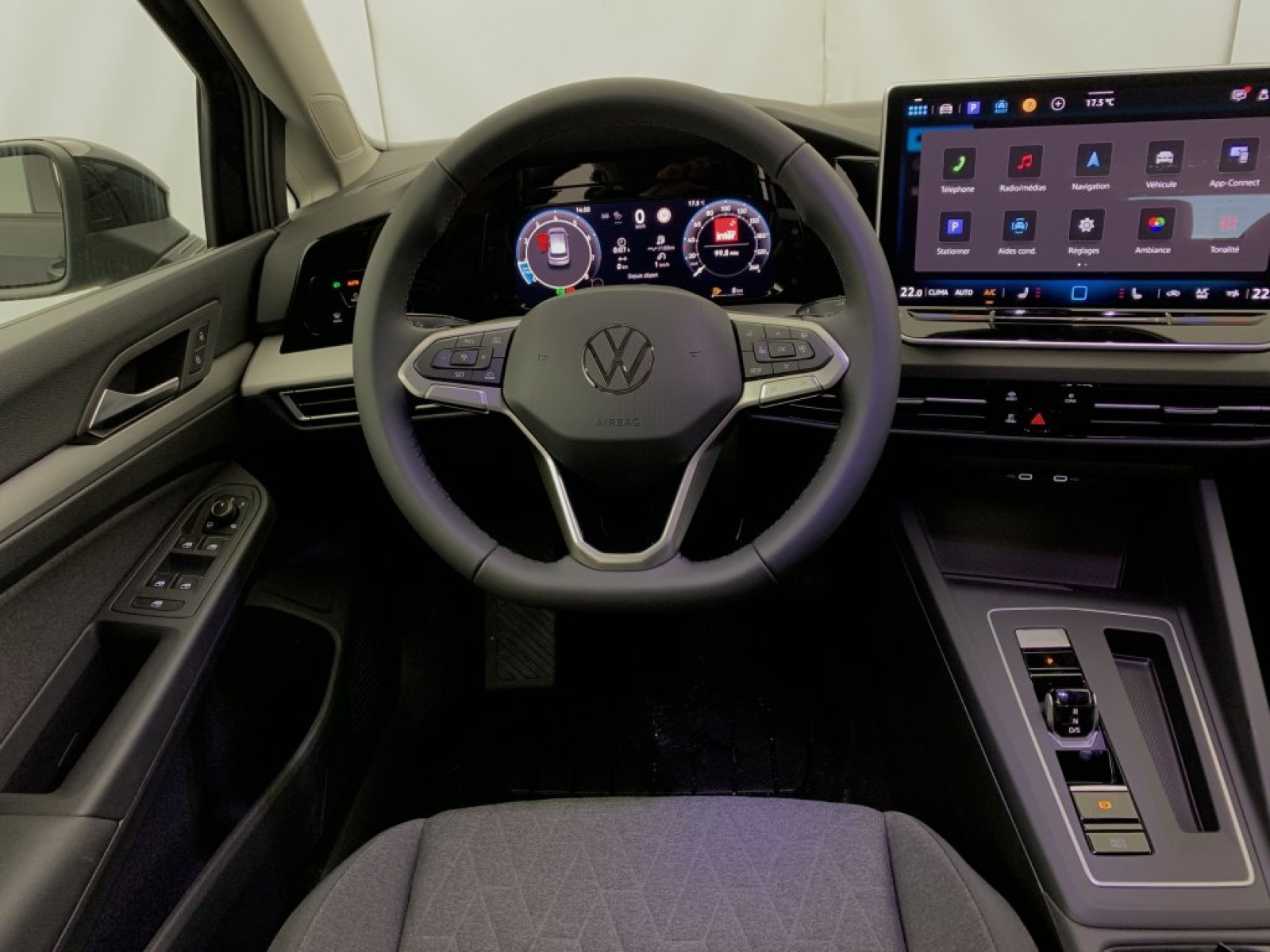 VOLKSWAGEN - GOLF 8 - #844785 - 26