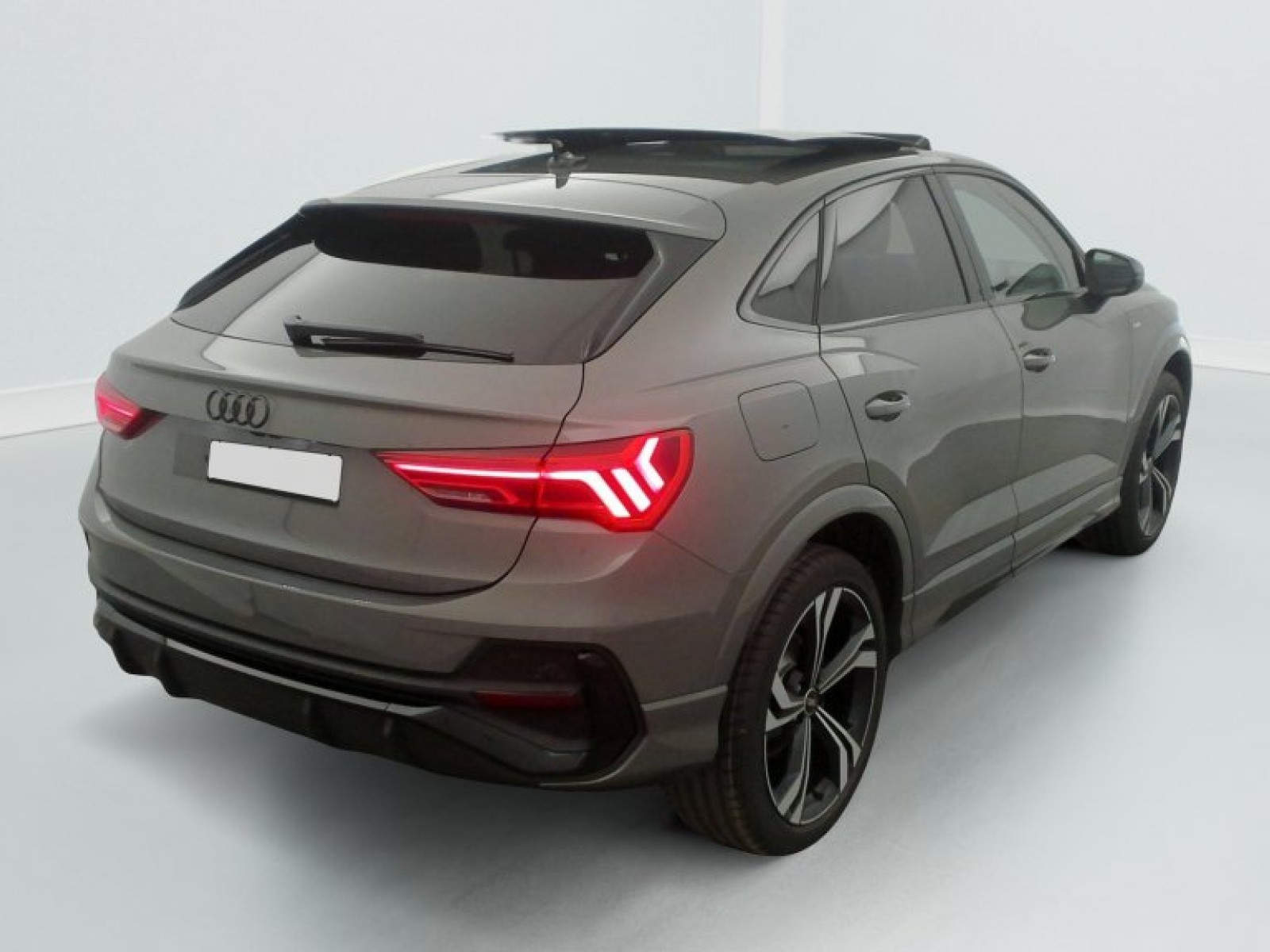 AUDI - Q3 Sportback - #845045 - 8