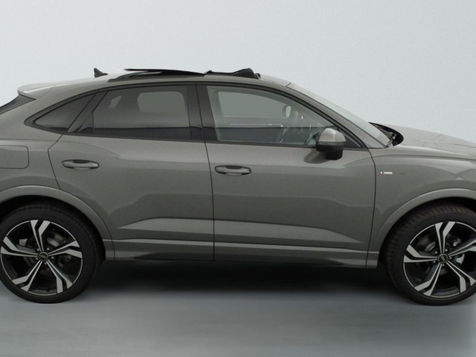 AUDI - Q3 Sportback - #845045 - 9