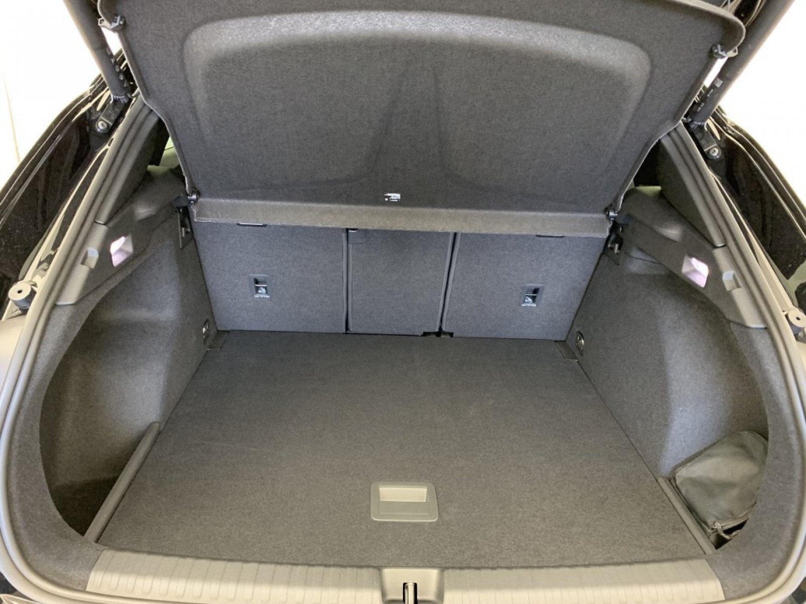 CUPRA - Terramar - #790872 - 10