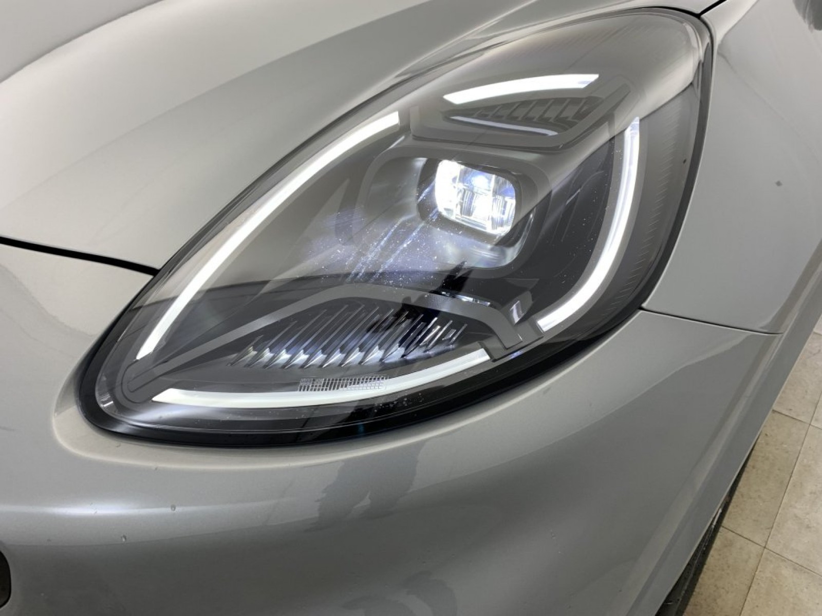 FORD - PUMA - #851001 - 24