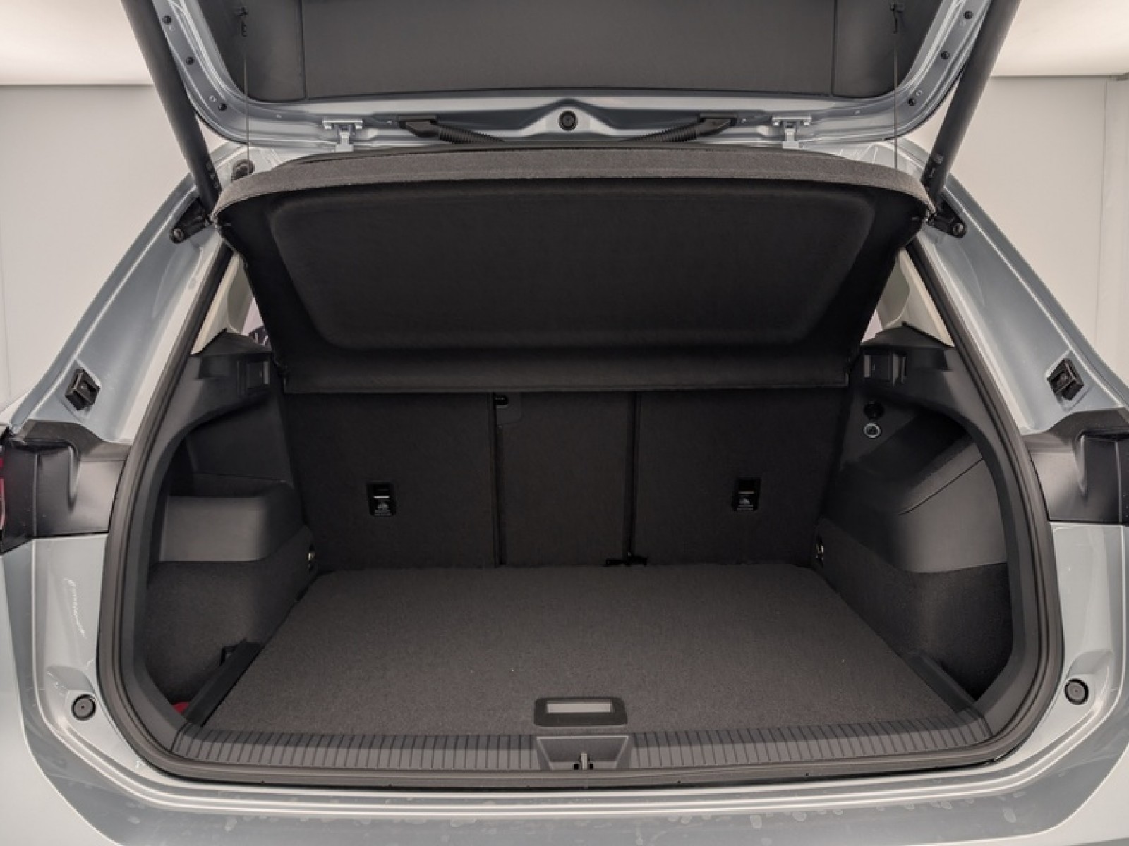 VOLKSWAGEN - TIGUAN NOUVEAU - #844875 - 18