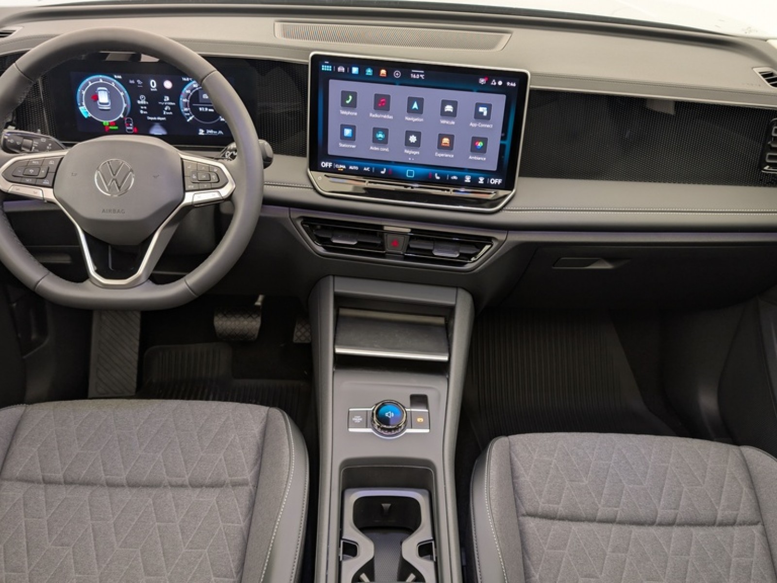 VOLKSWAGEN - TIGUAN NOUVEAU - #844875 - 20