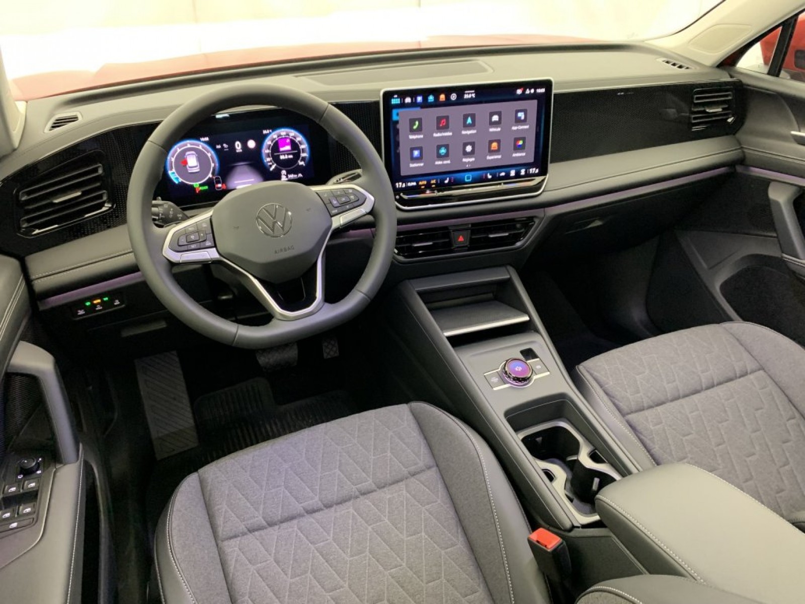 VOLKSWAGEN - TIGUAN NOUVEAU - #848805 - 13