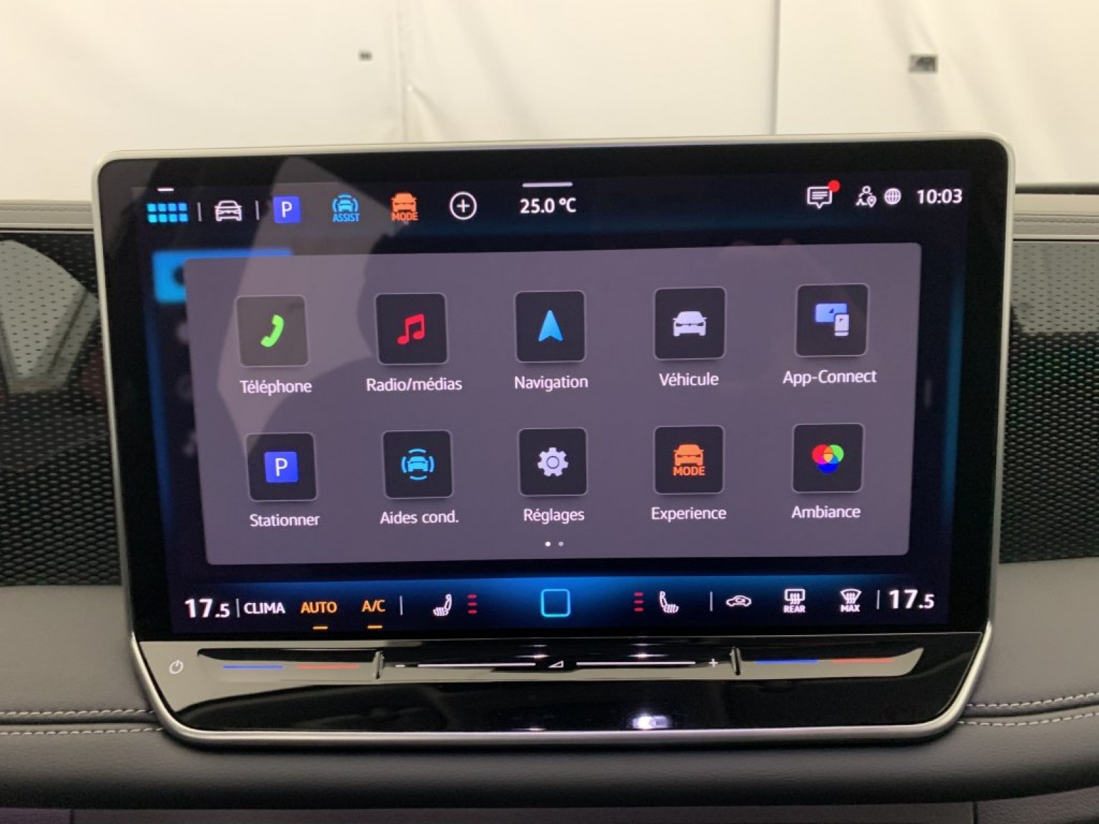 VOLKSWAGEN - TIGUAN NOUVEAU - #848805 - 15