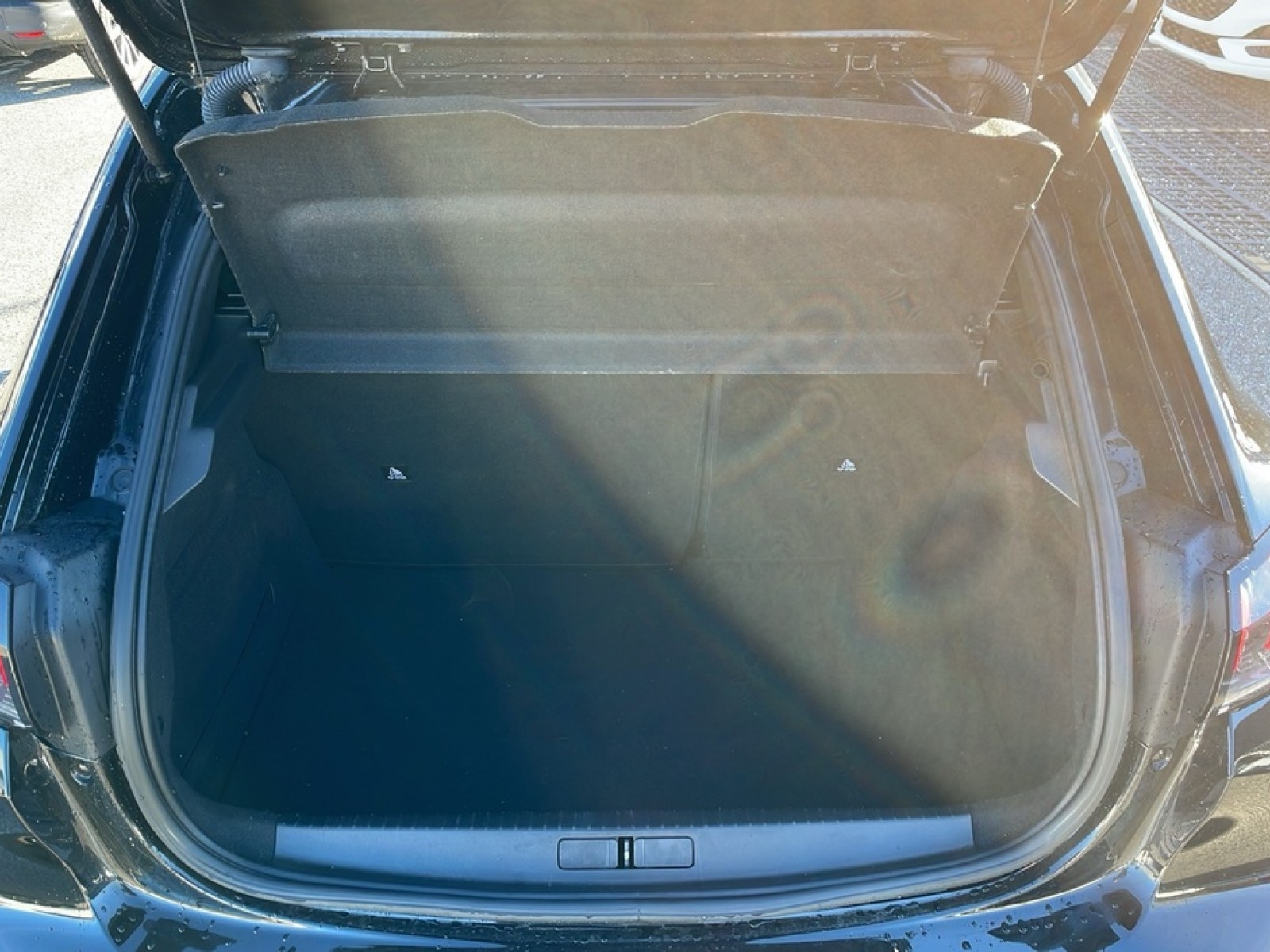 PEUGEOT - 208 ELECTRIQUE - #848973 - 13