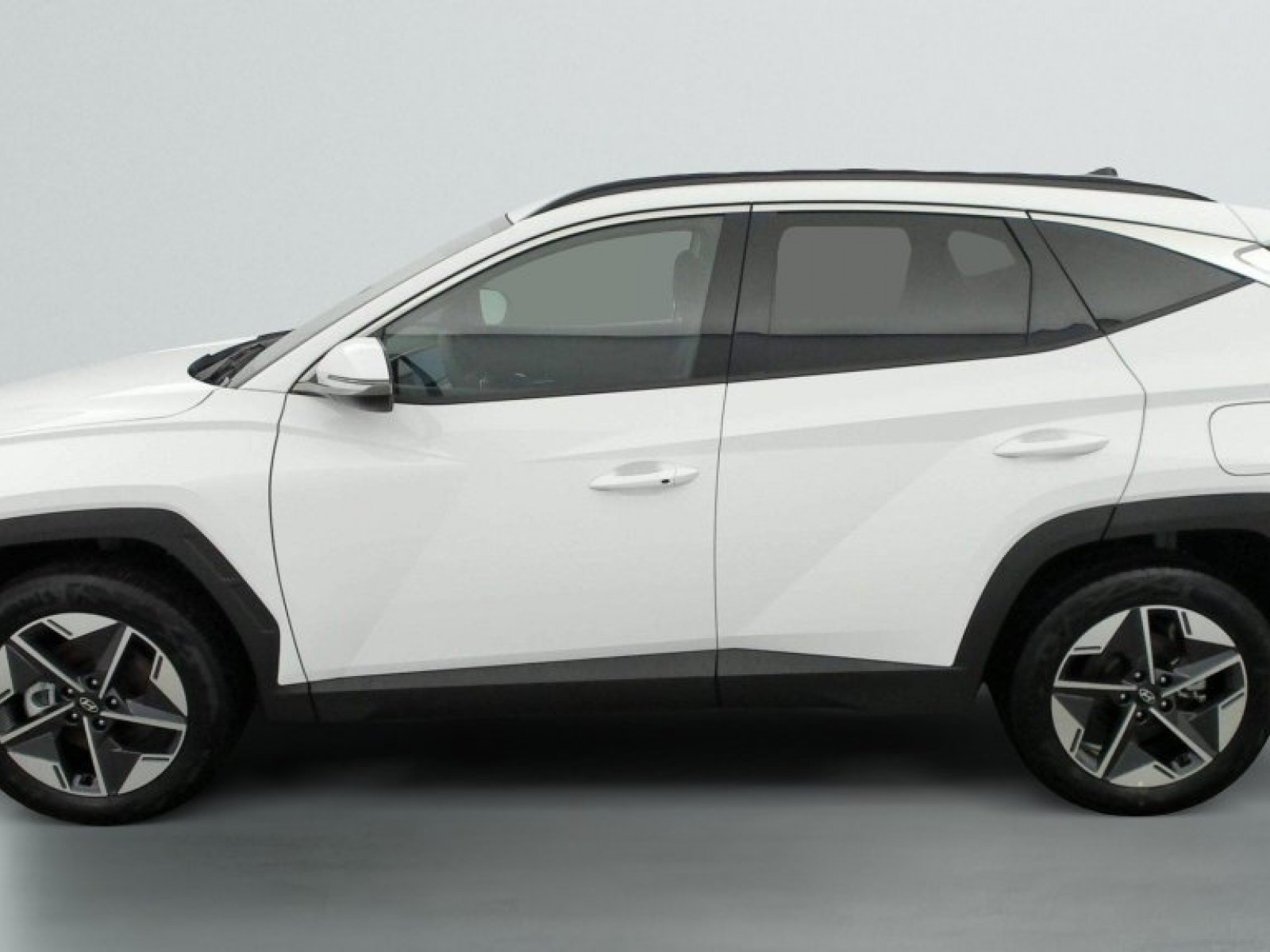 HYUNDAI - Tucson - #843262 - 3
