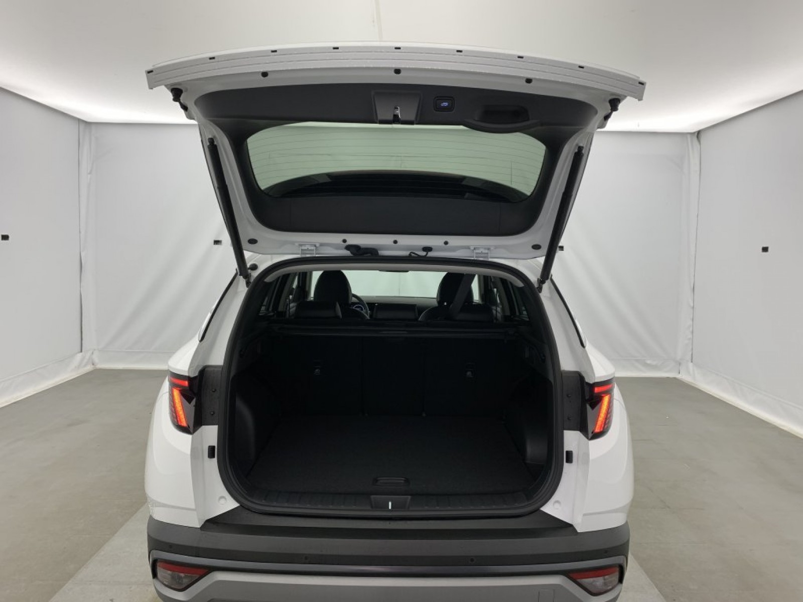 HYUNDAI - Tucson - #843262 - 14