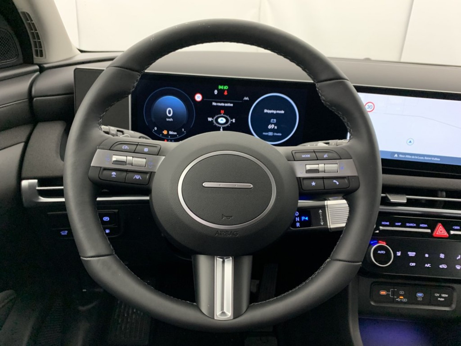 HYUNDAI - Tucson - #843262 - 18