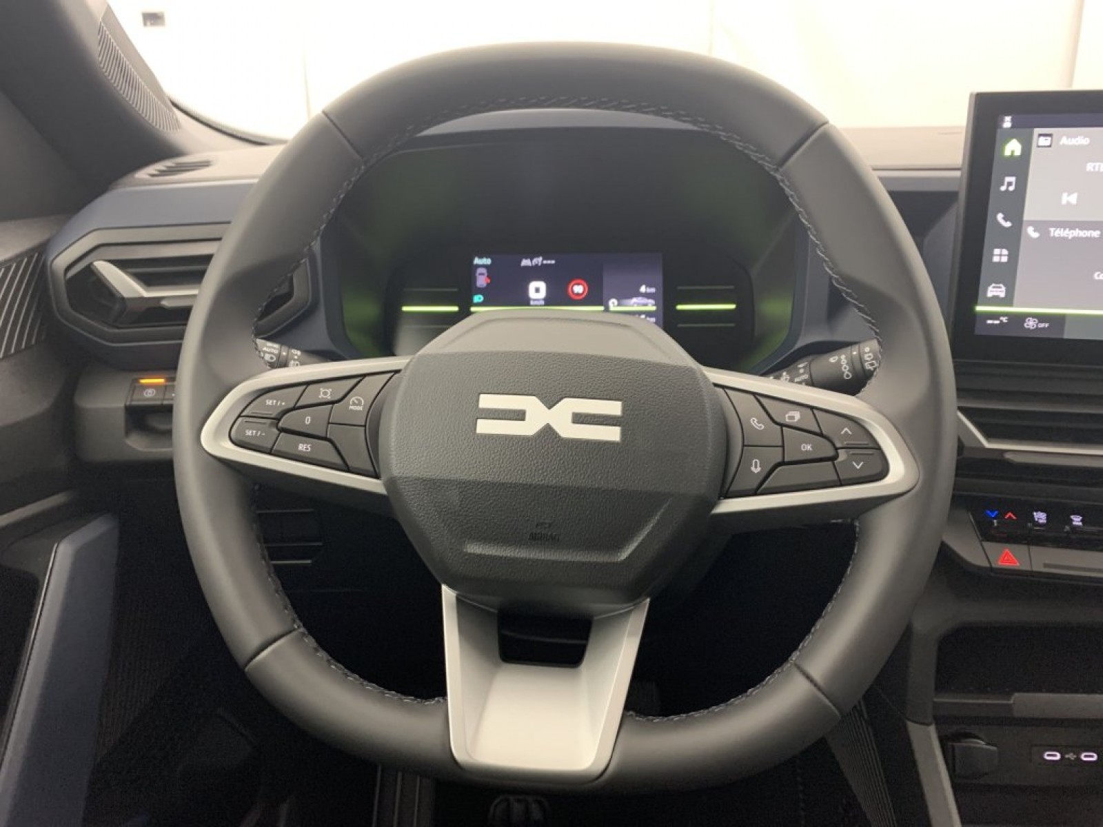 DACIA - BIGSTER - #847669 - 13