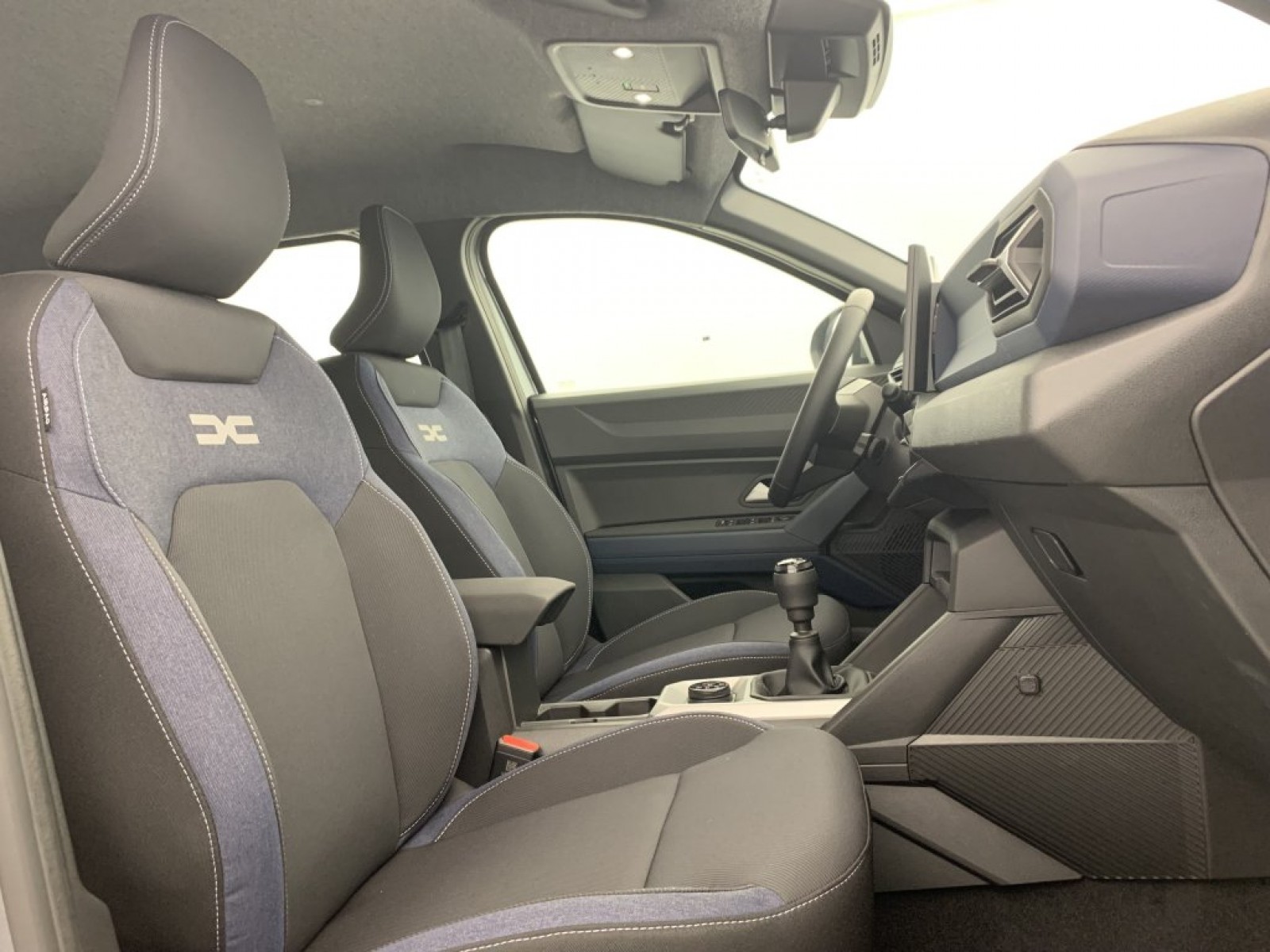 DACIA - BIGSTER - #843439 - 8