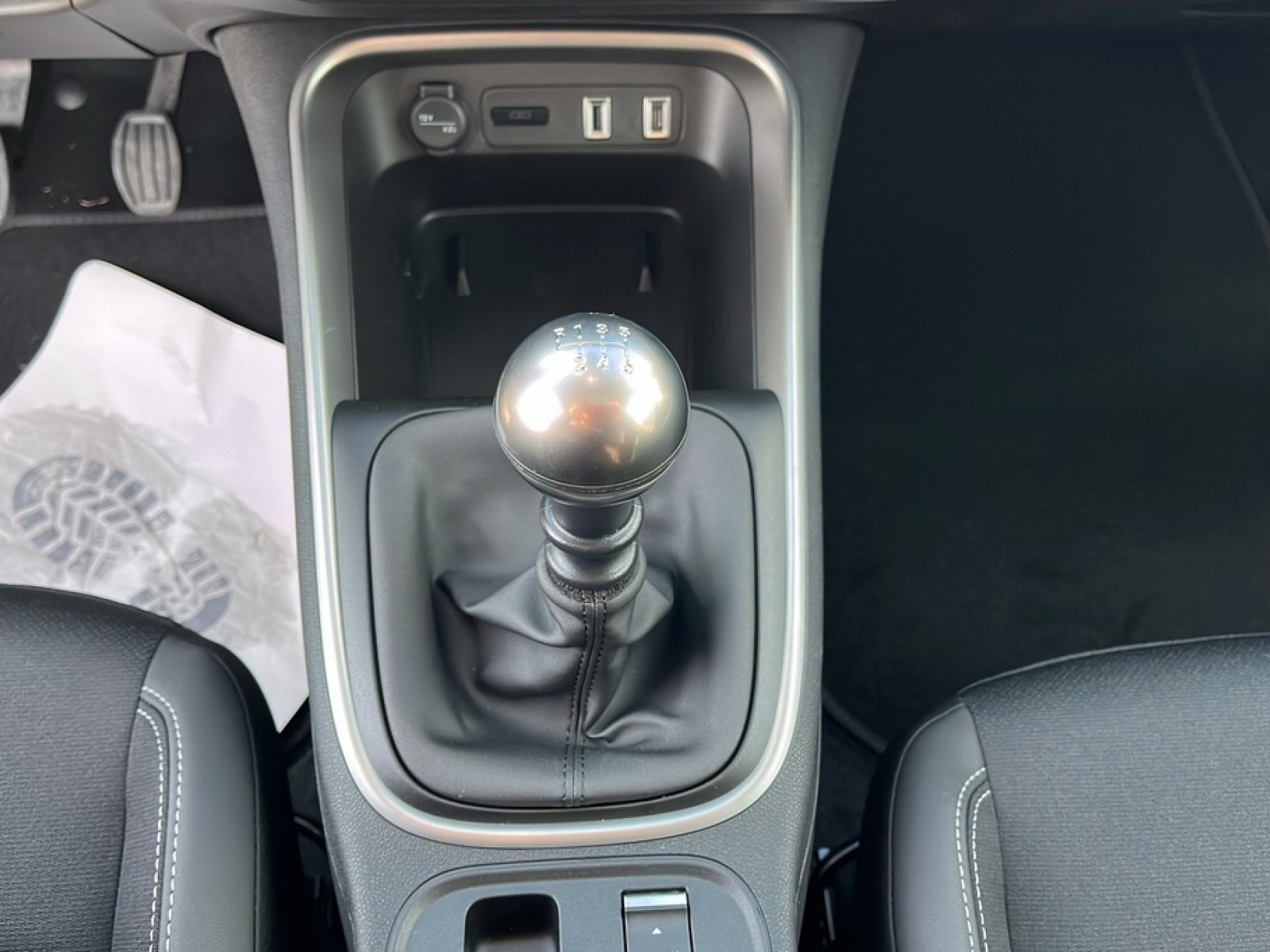 JEEP - Avenger - #846324 - 15