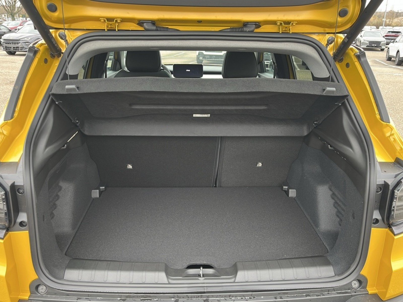 JEEP - Avenger - #846327 - 10