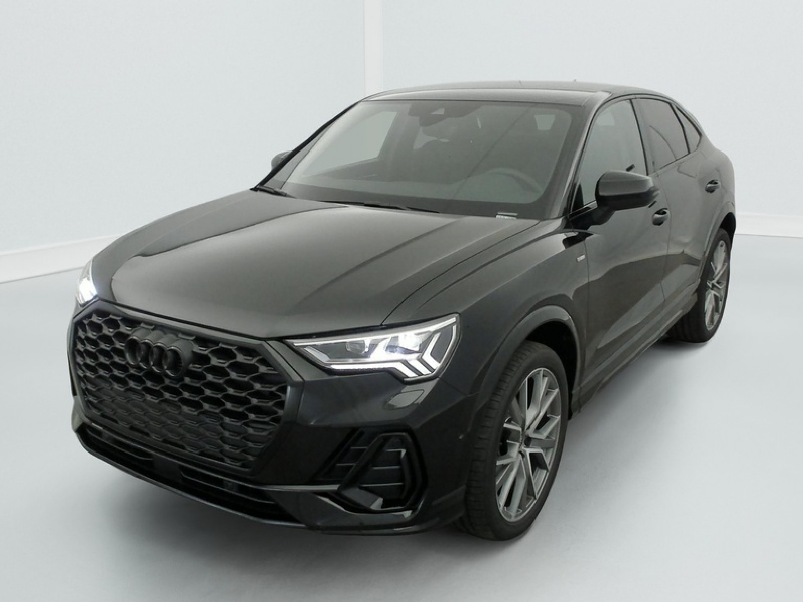 AUDI - Q3 Sportback - #847798 - 5