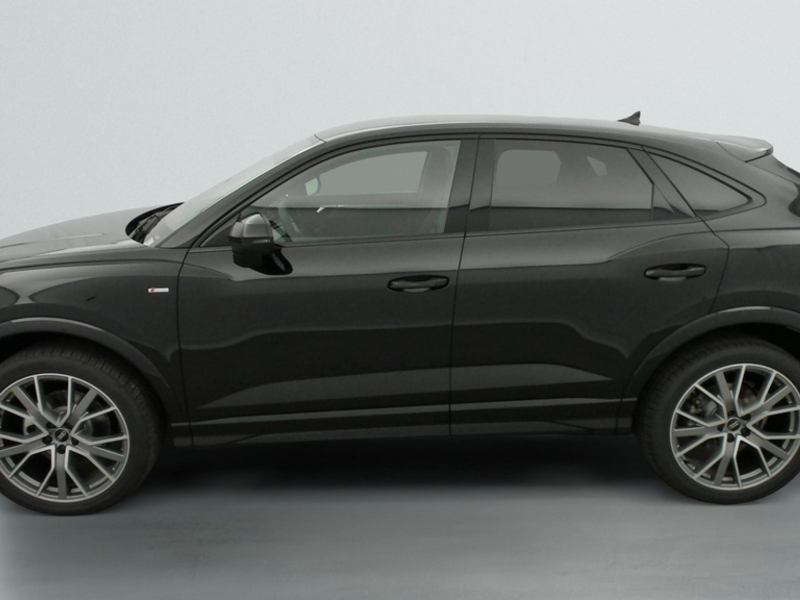 AUDI - Q3 Sportback - #847798 - 7