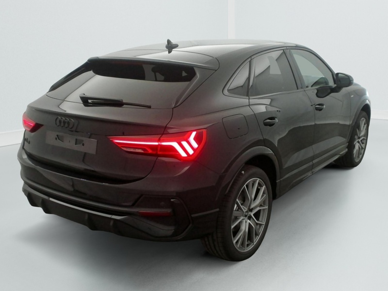 AUDI - Q3 Sportback - #847798 - 13