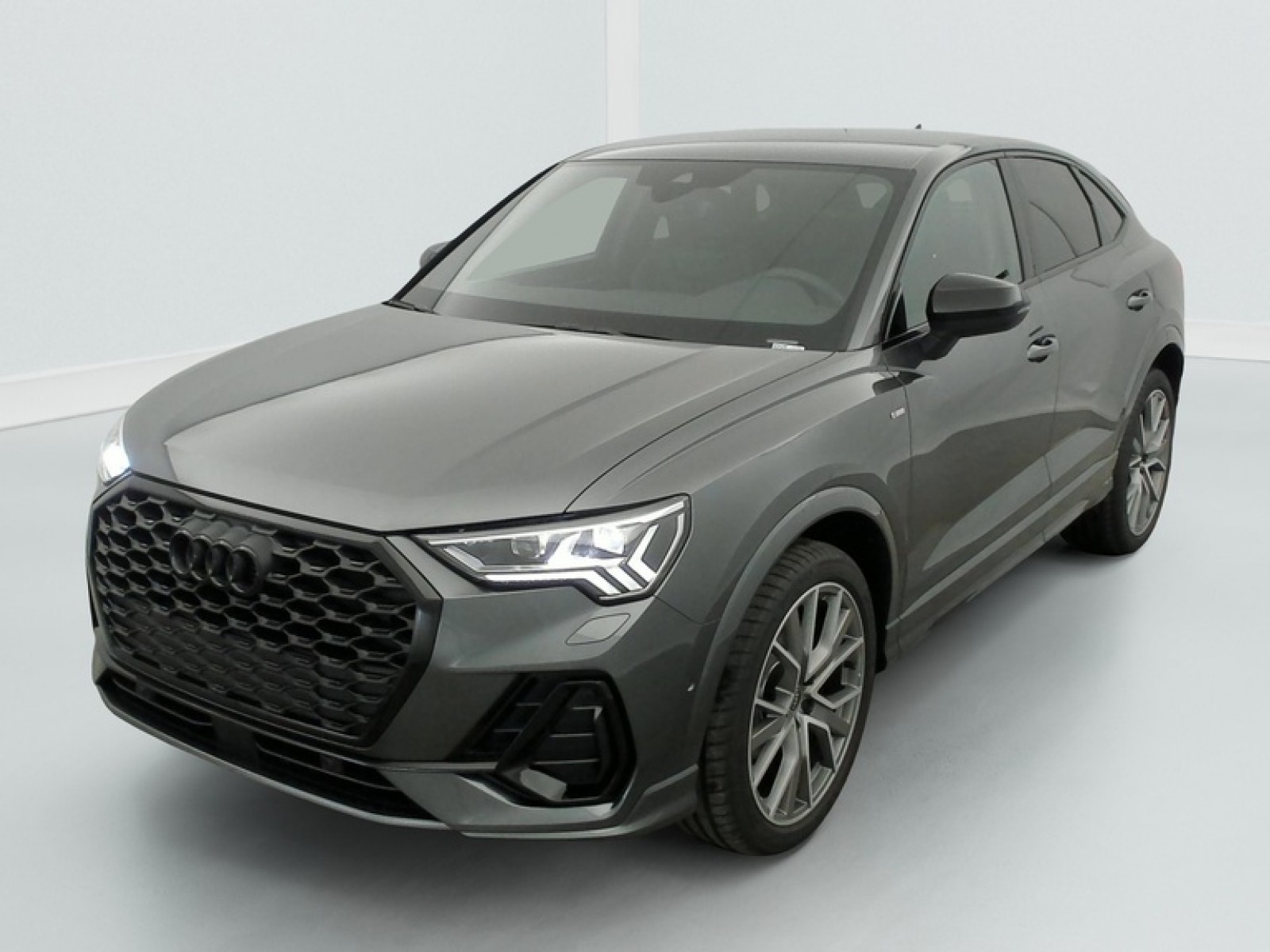 AUDI - Q3 Sportback - #847799 - 2